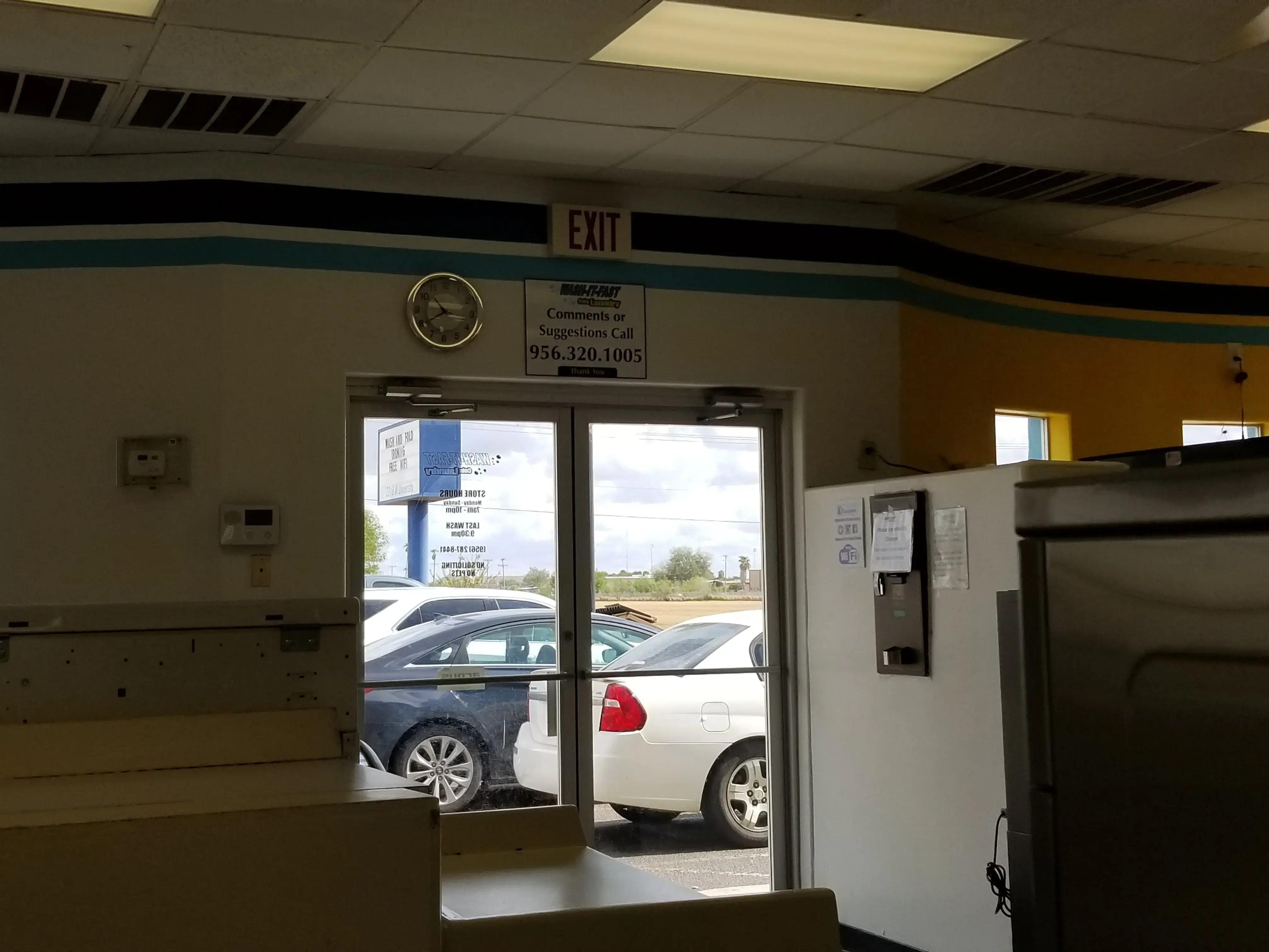 Spin Plus Laundromat - Image 10