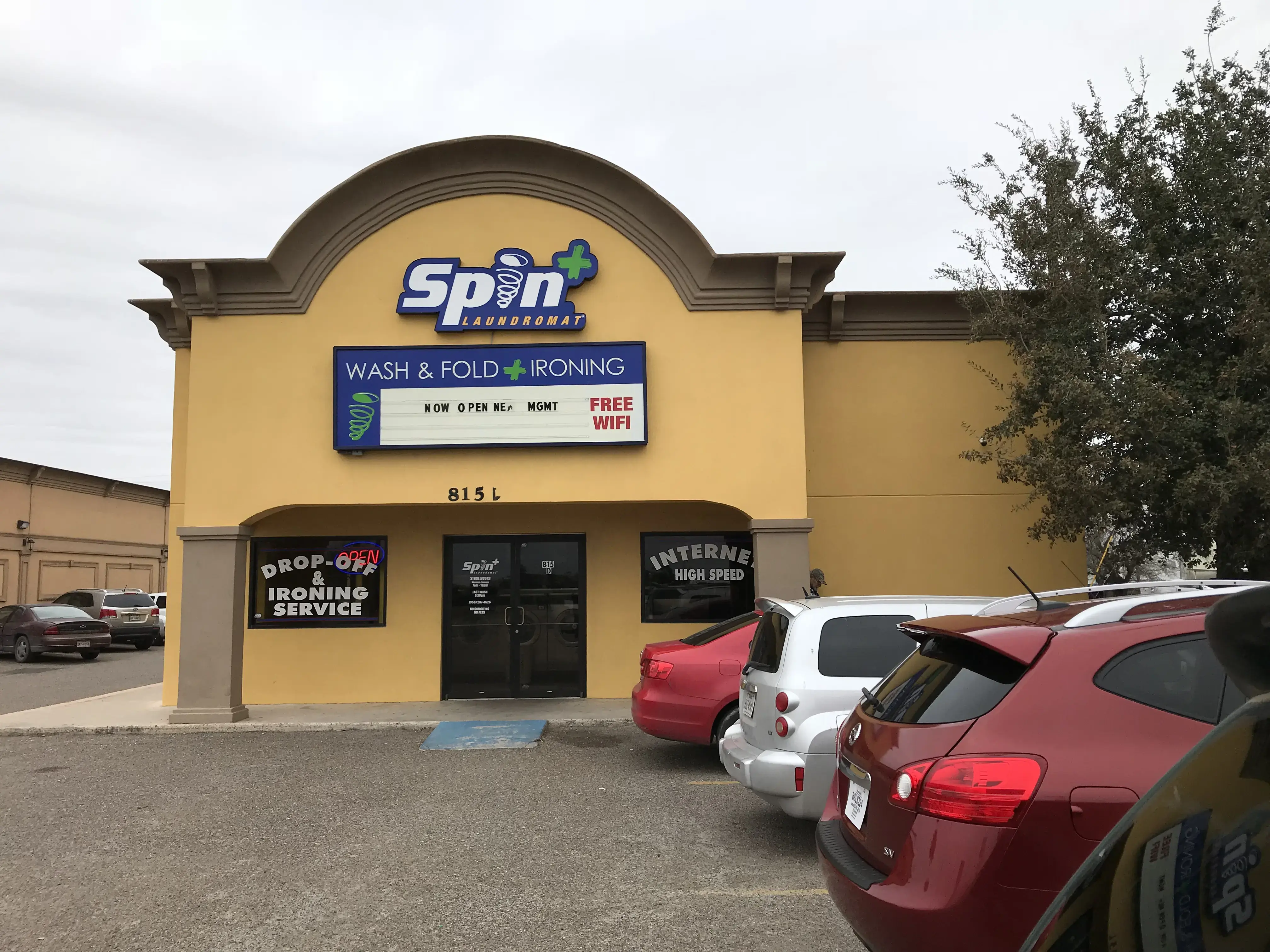 Spin Plus Laundromat - Image 1