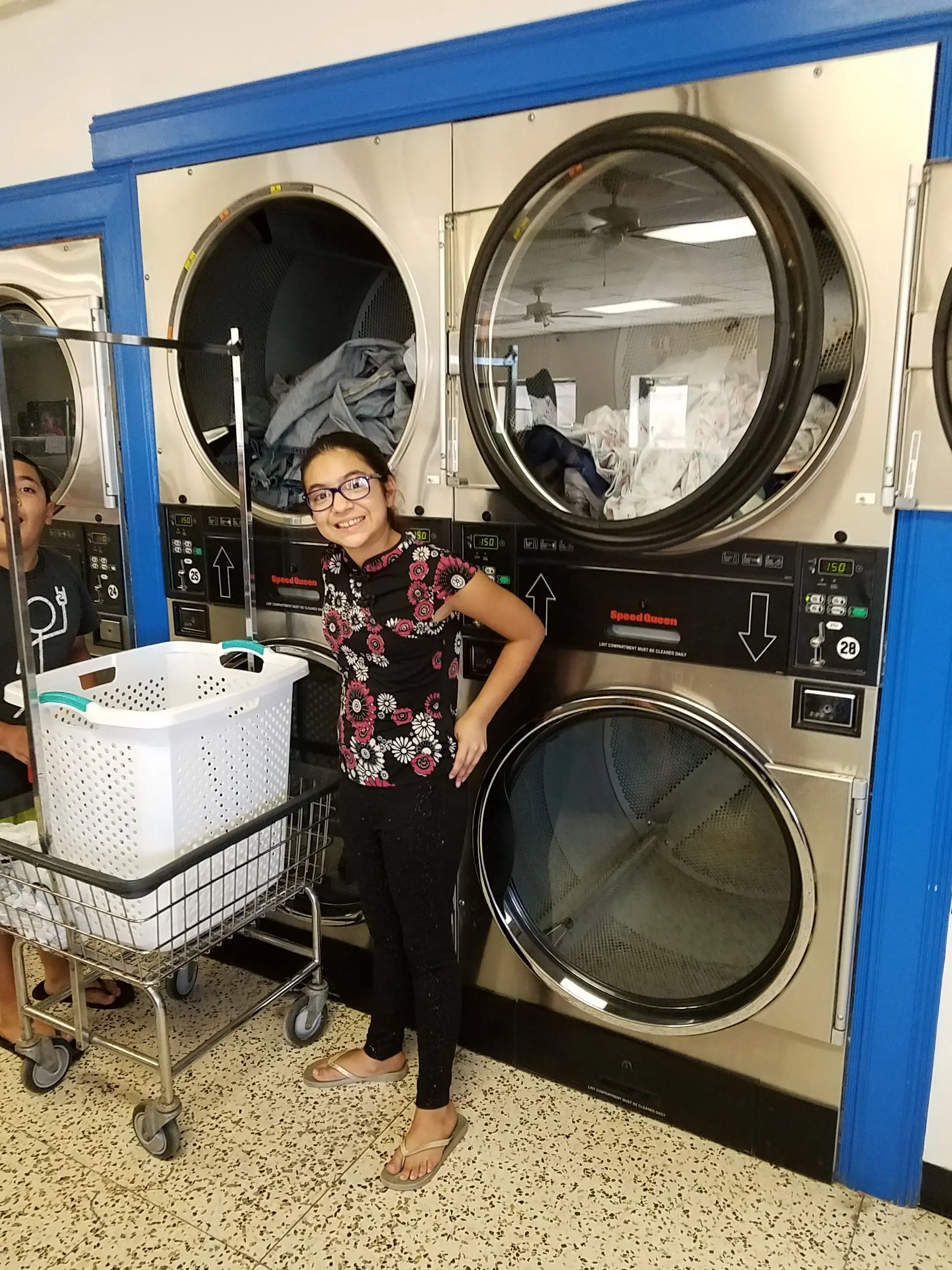 Spin Plus Laundromat - Image 15