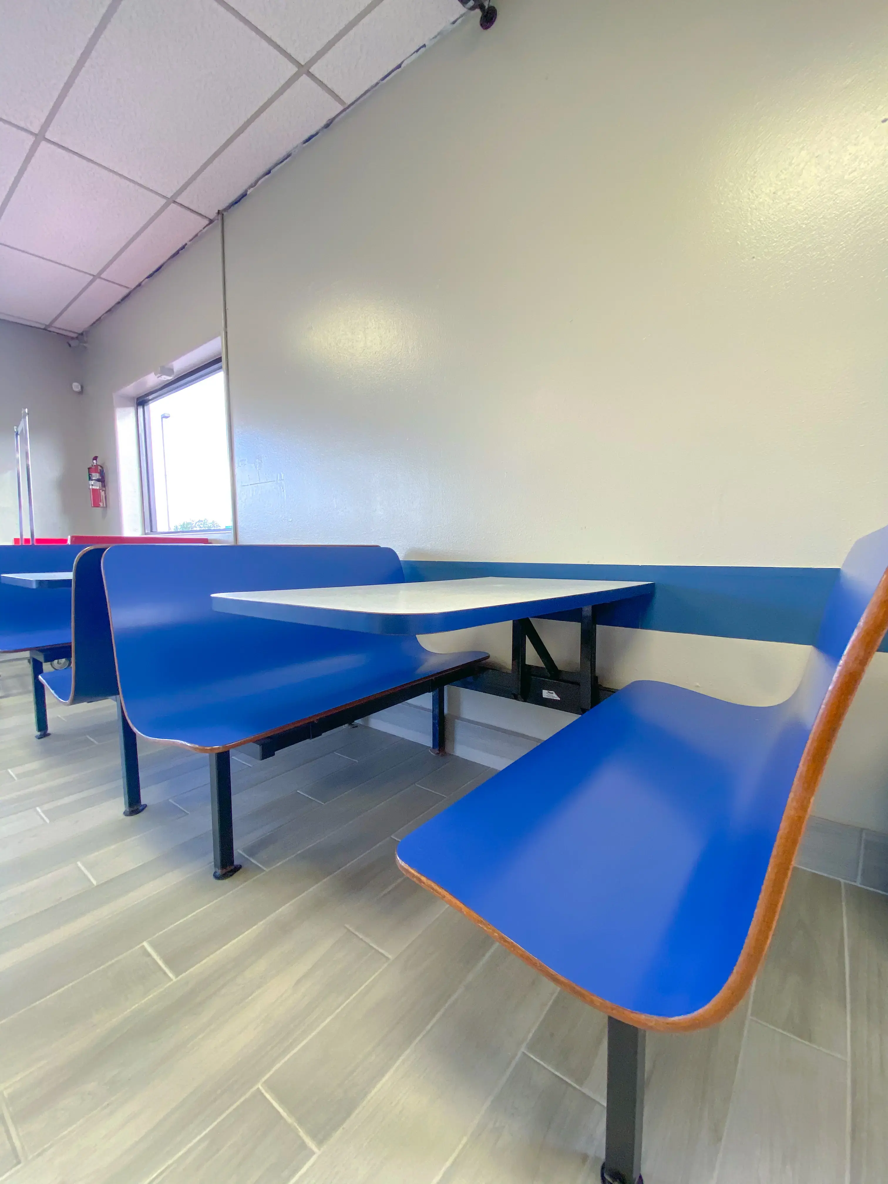 Spin Plus Laundromat thumbnail 8
