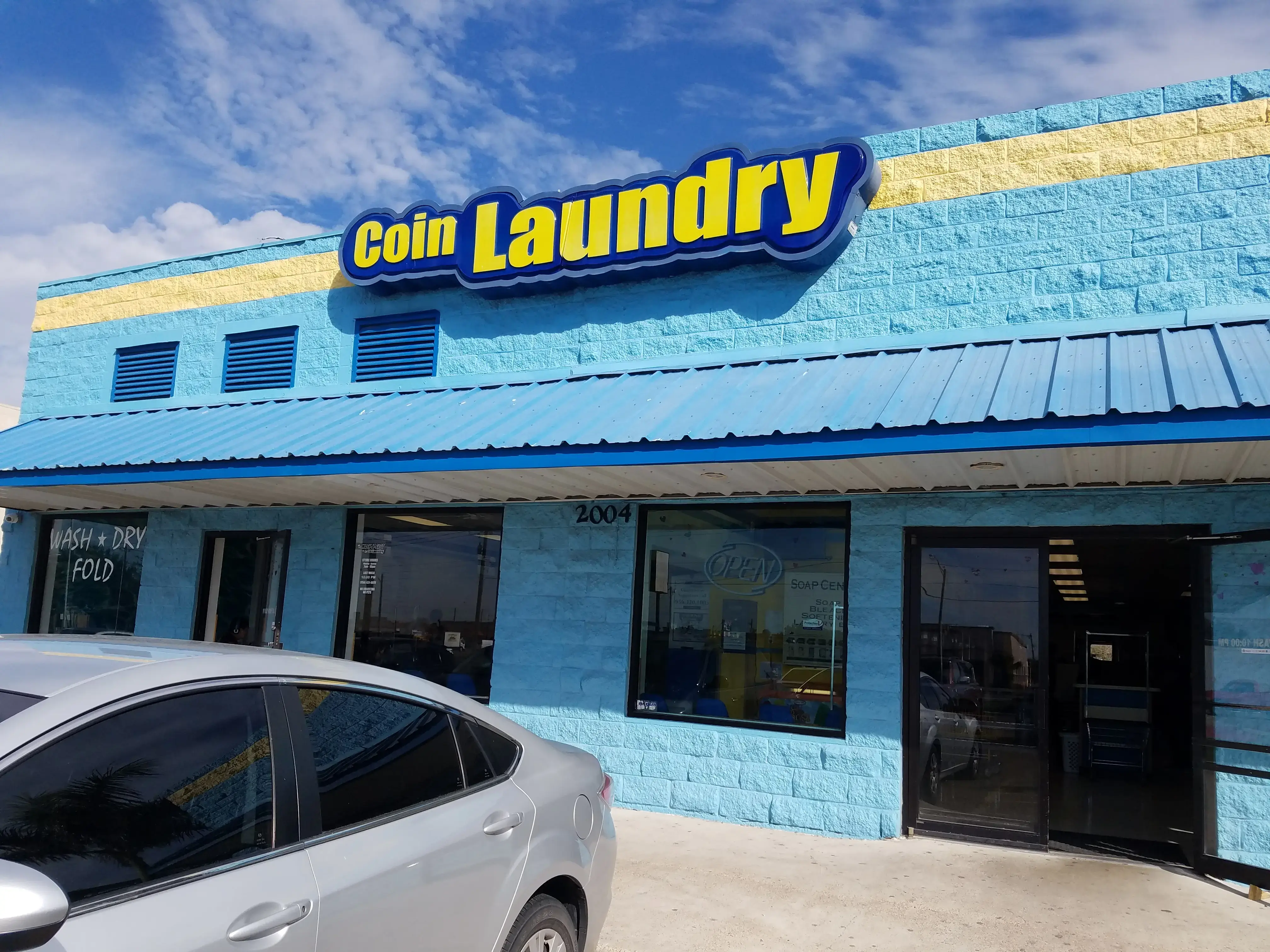 Spin Plus Laundromat - Image 13
