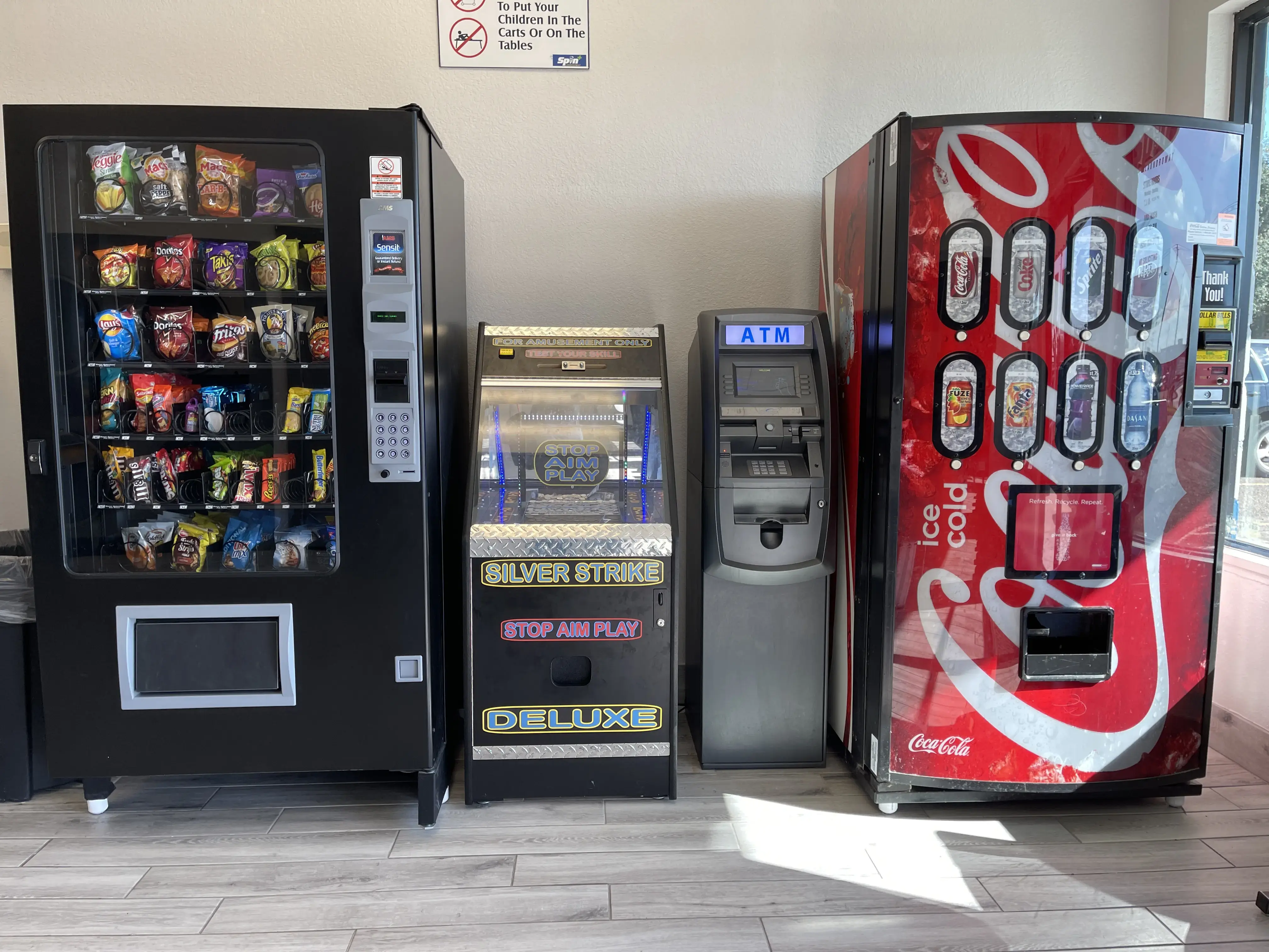 Spin Plus Laundromat - Image 6