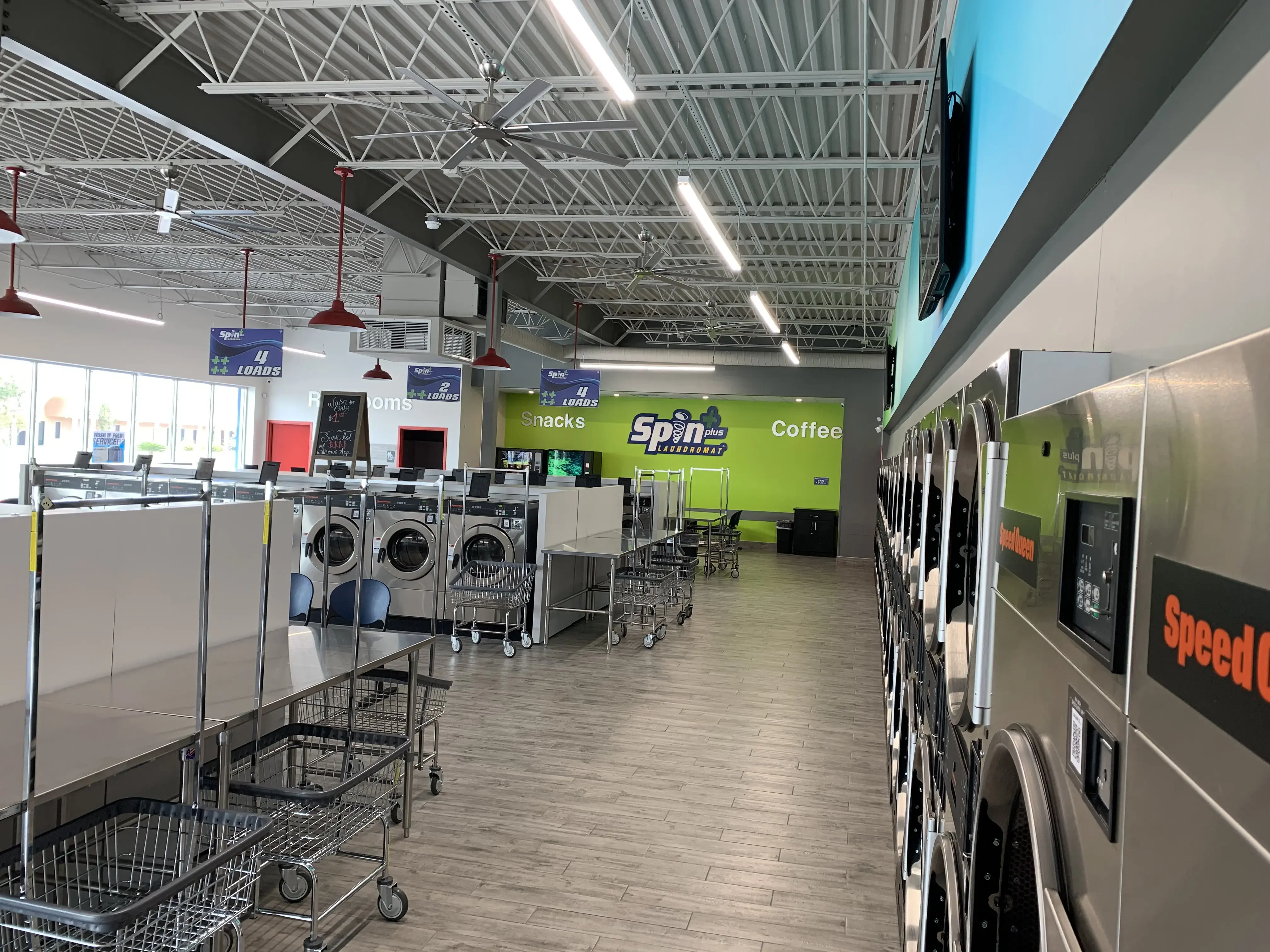 Spin Plus Laundromat - Image 7