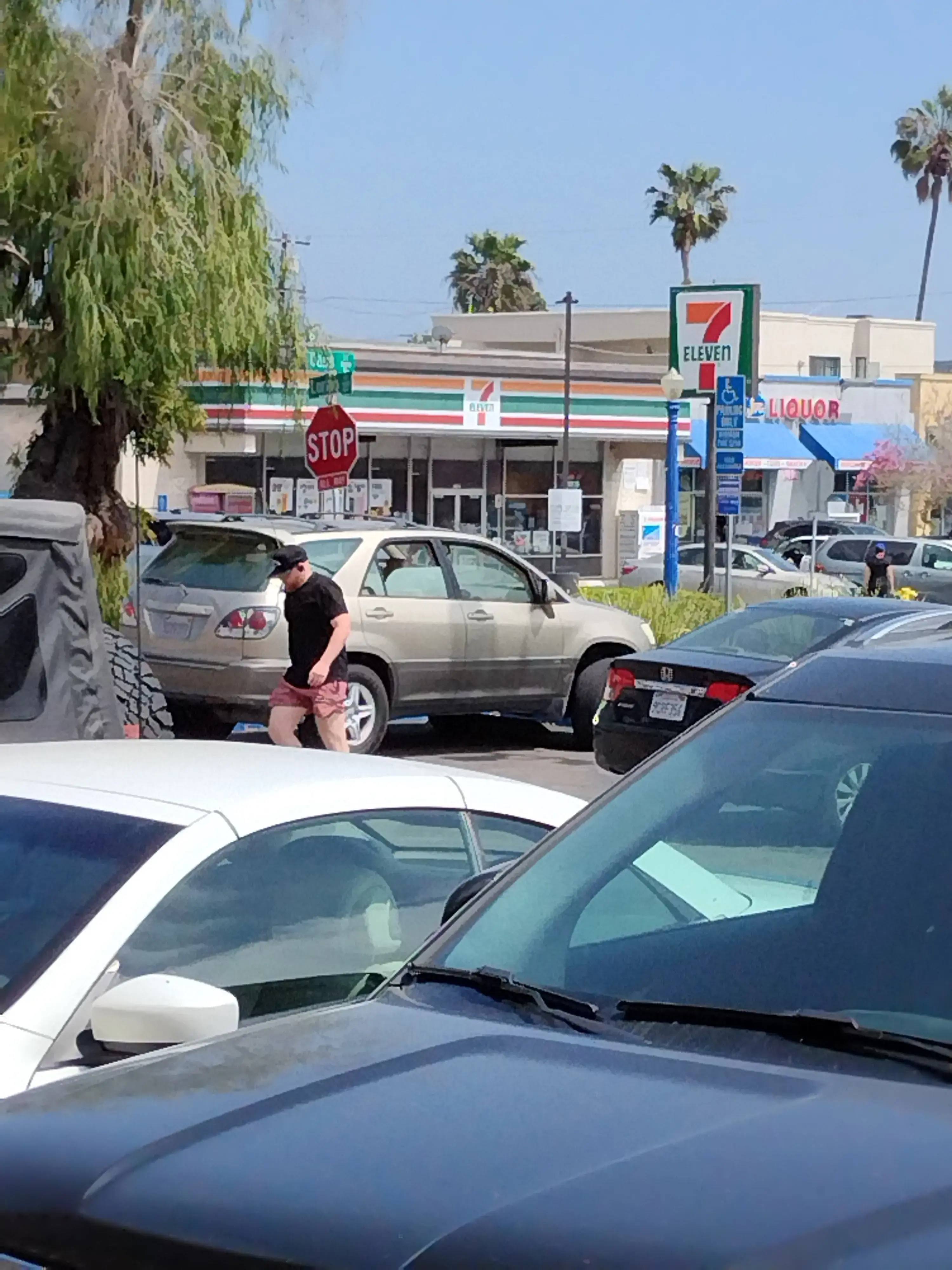 Spin Spa Coin Laundry thumbnail 12