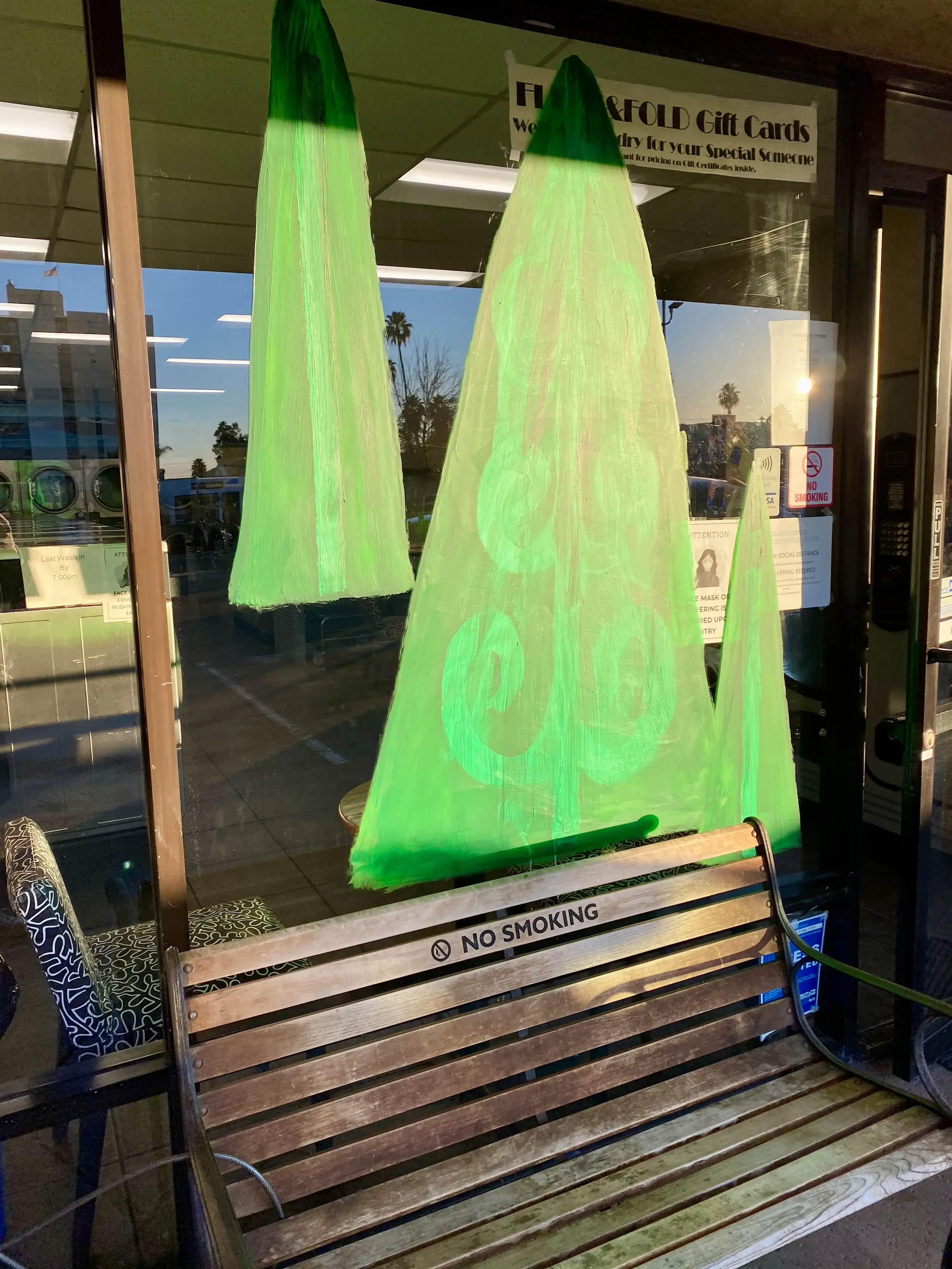 Spin Spa Coin Laundry thumbnail 10