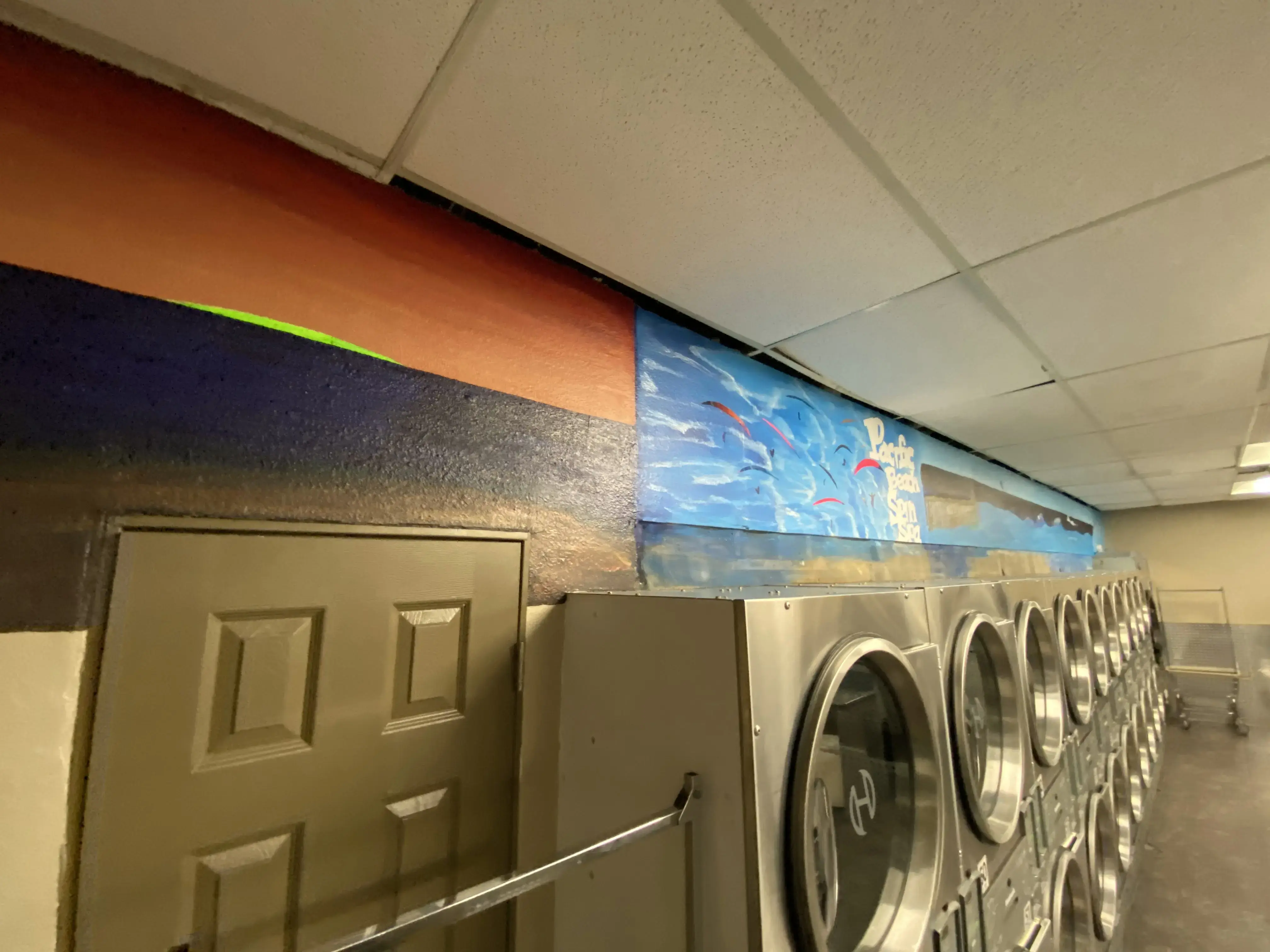 Spin Spa Coin Laundry - Image 17