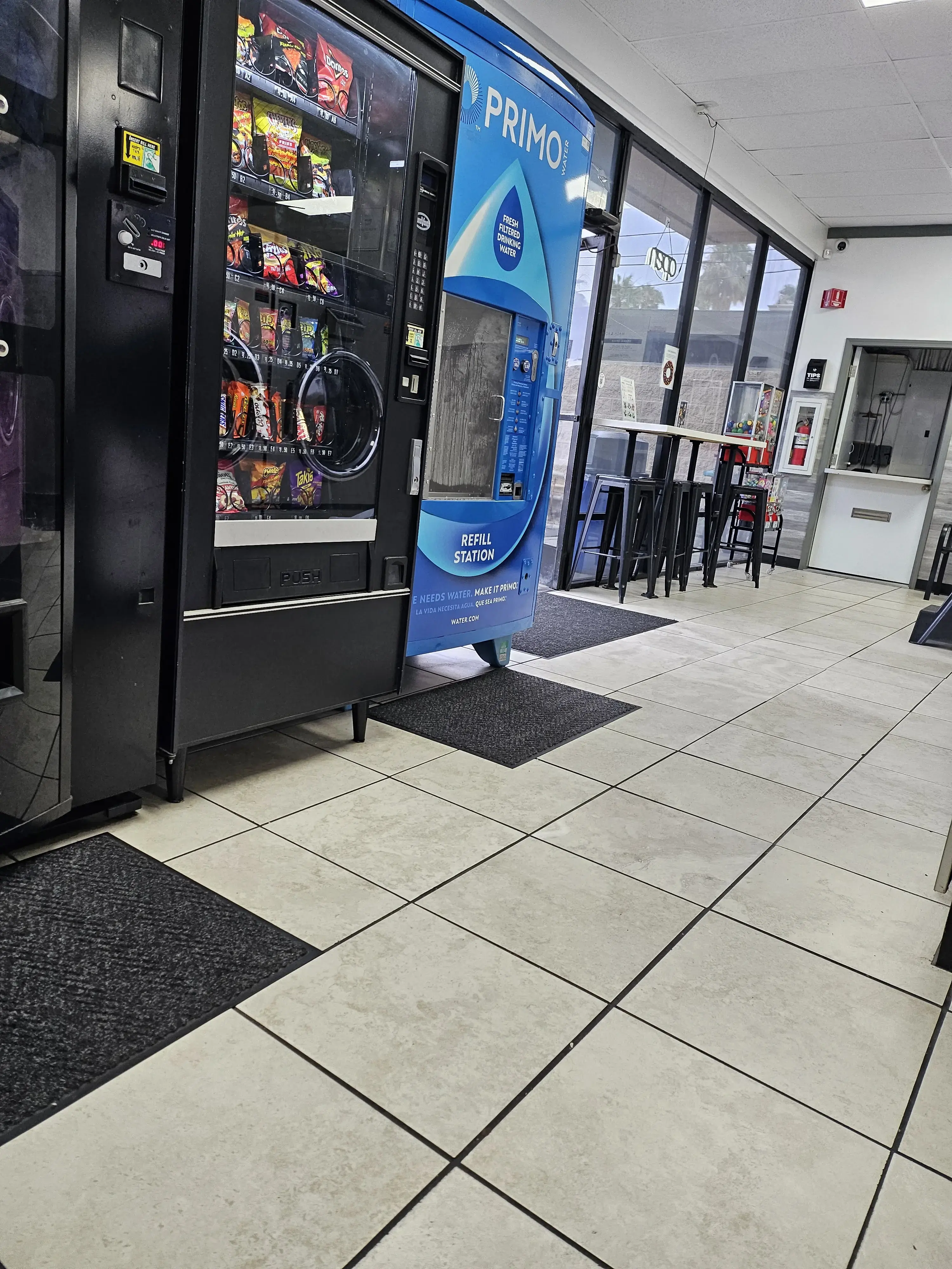 Spin Spot Laundry thumbnail 7