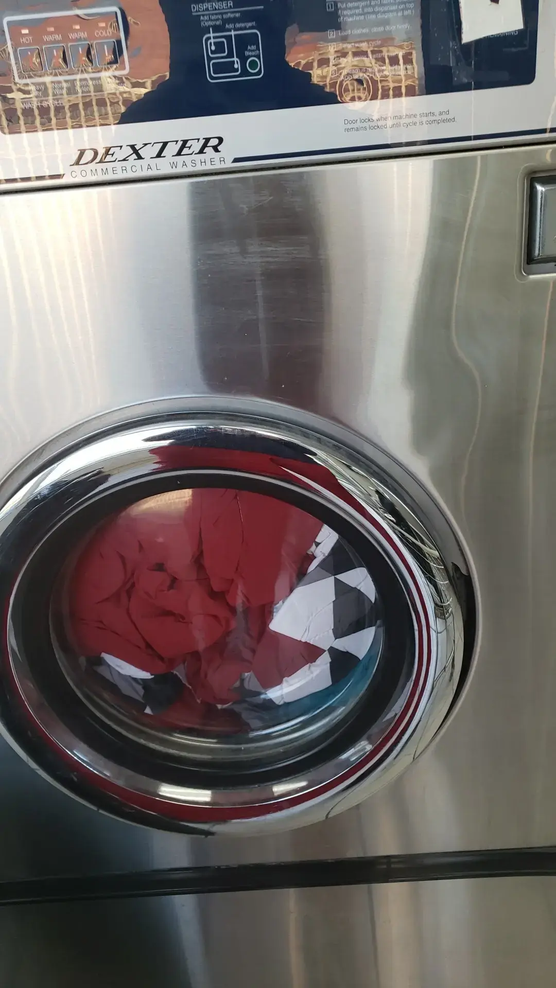 Spin World Laundromat - Image 15