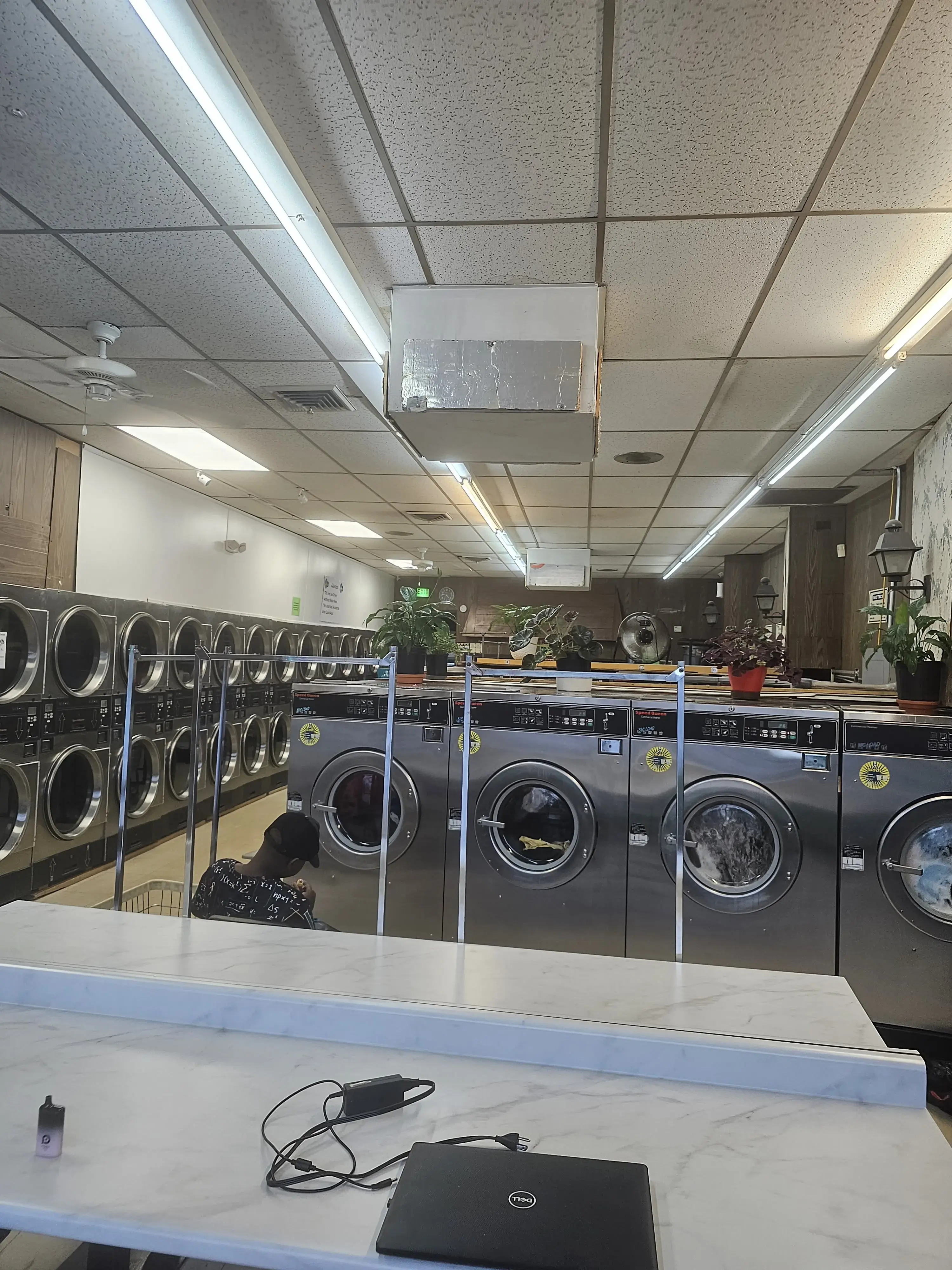 SpinCycle Laundromat thumbnail 10