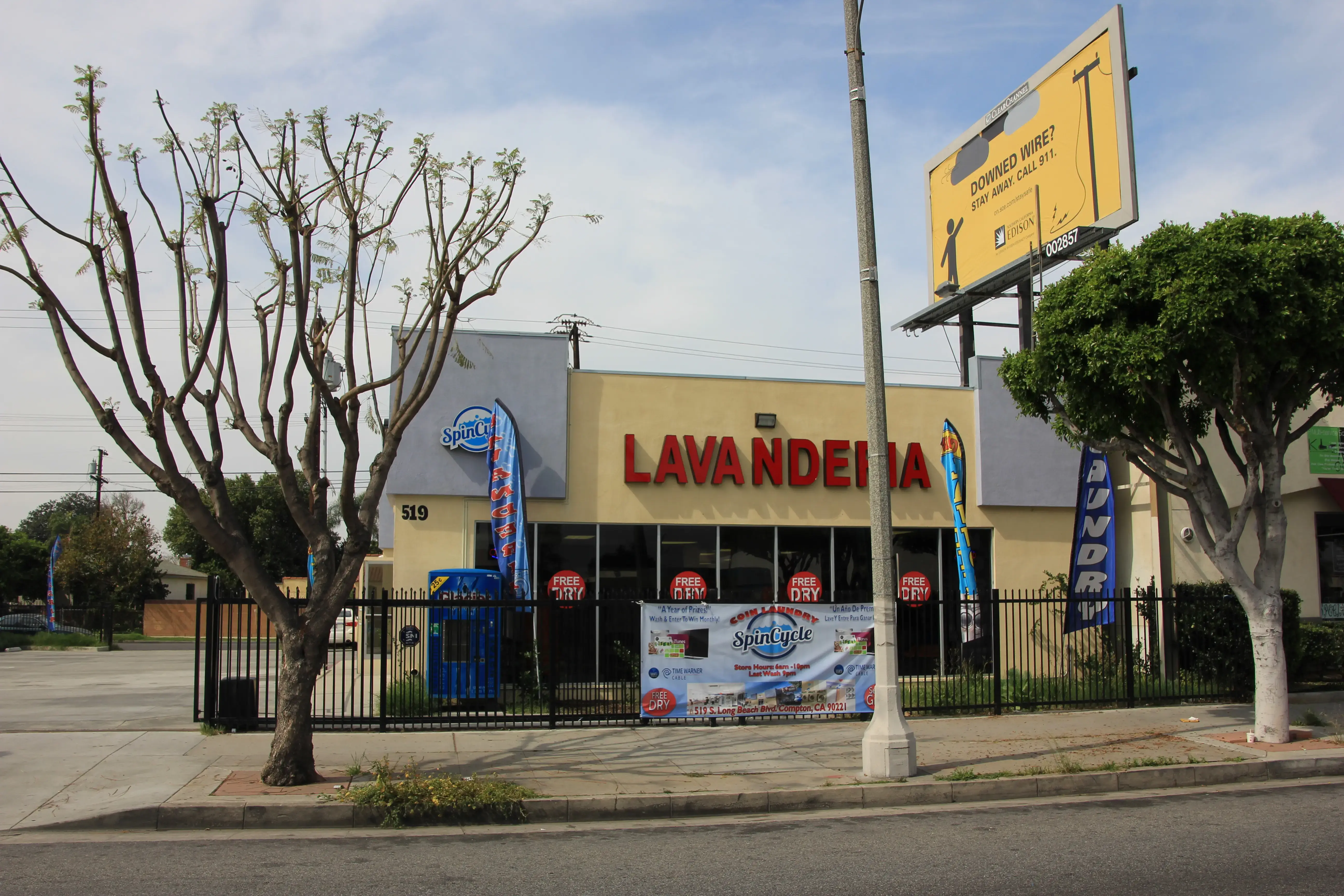 SpinCycle Laundromat - Image 2