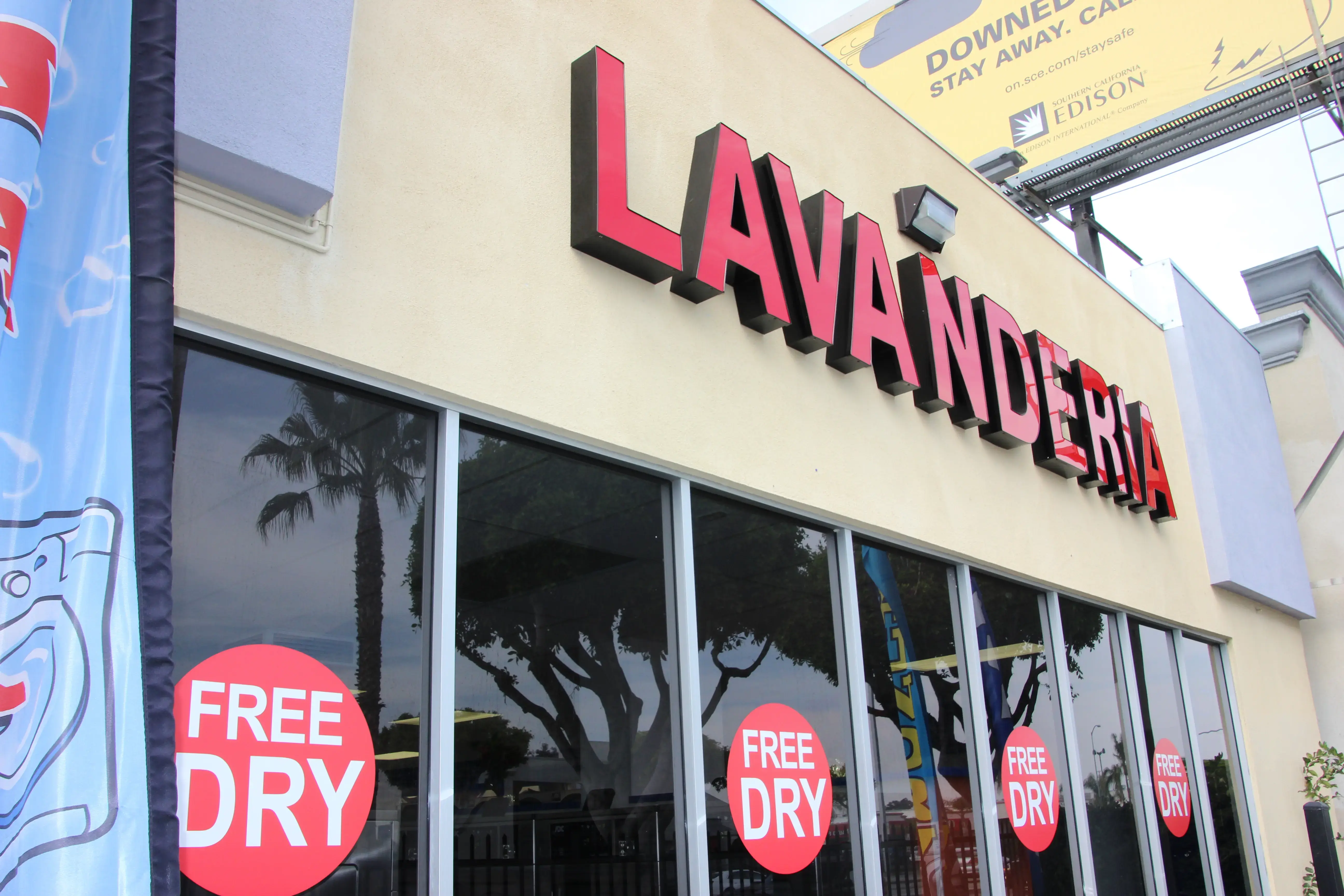 SpinCycle Laundromat thumbnail 7