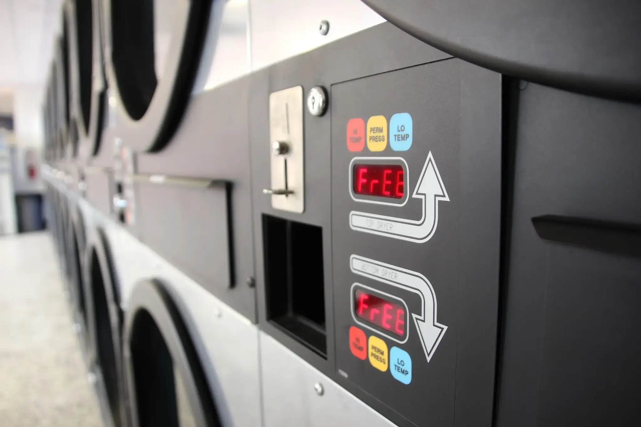 SpinCycle Laundromat thumbnail 1