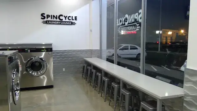 SpinCycle Laundry Lounge thumbnail 6