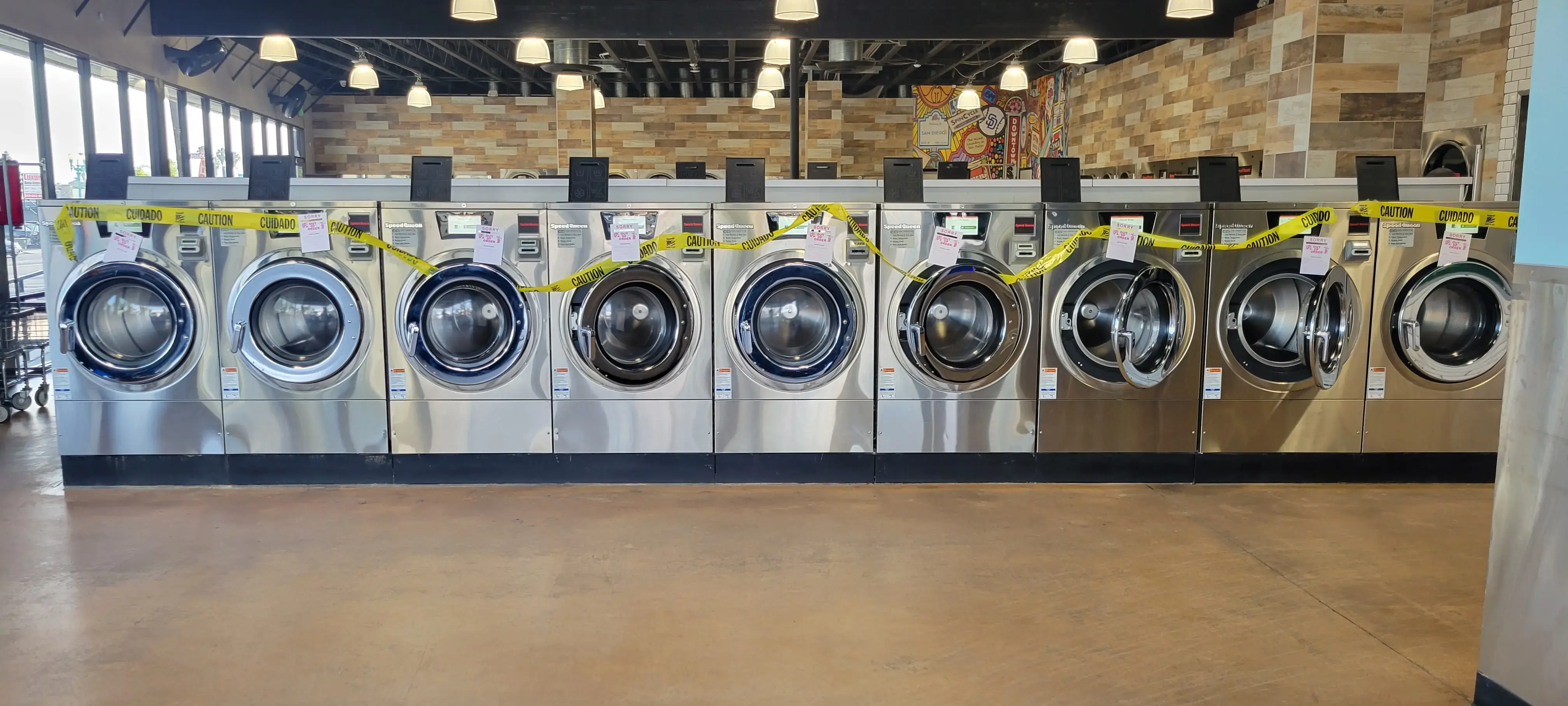SpinCycle Laundry Lounge thumbnail 40