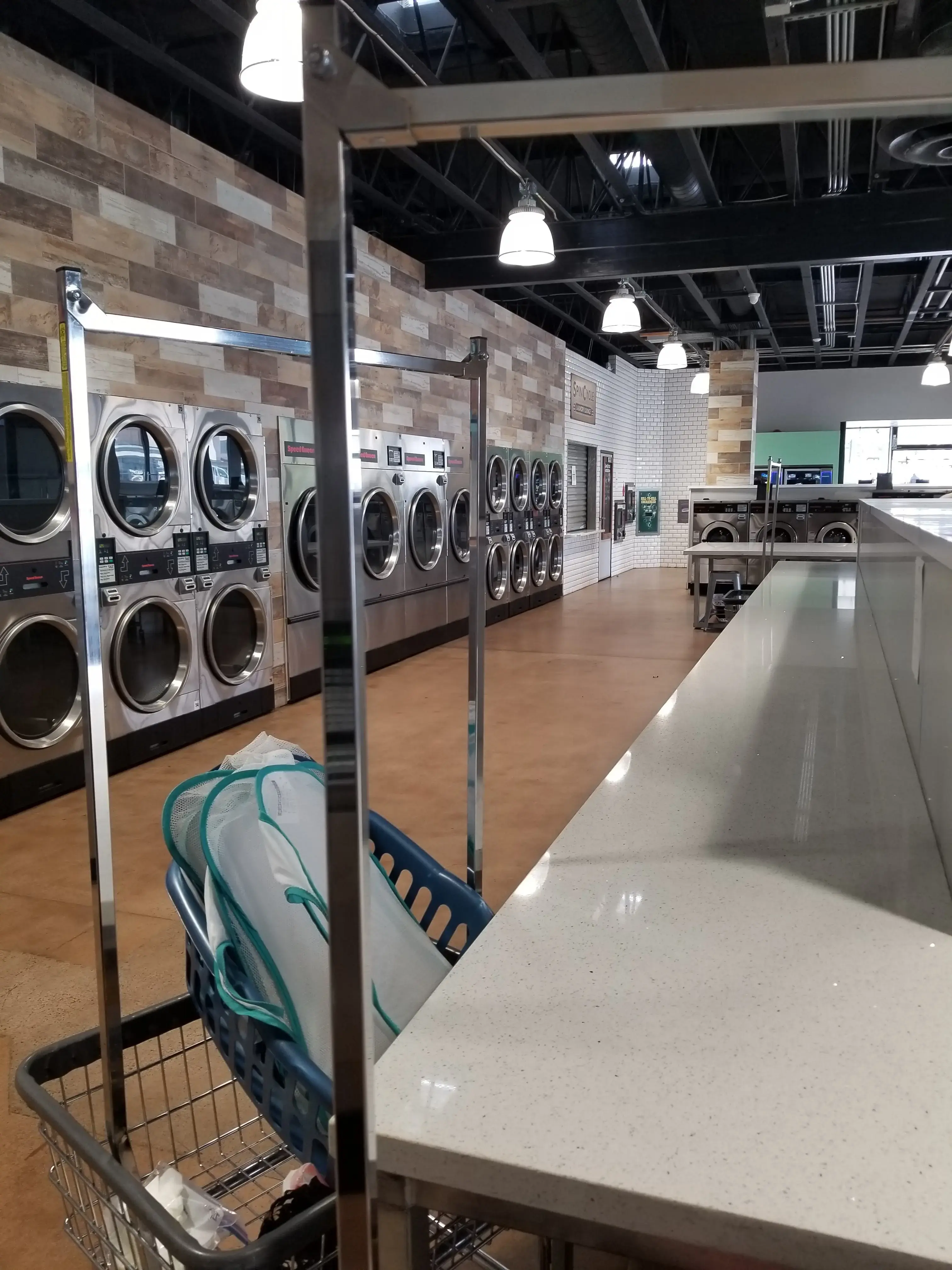 SpinCycle Laundry Lounge - Image 29