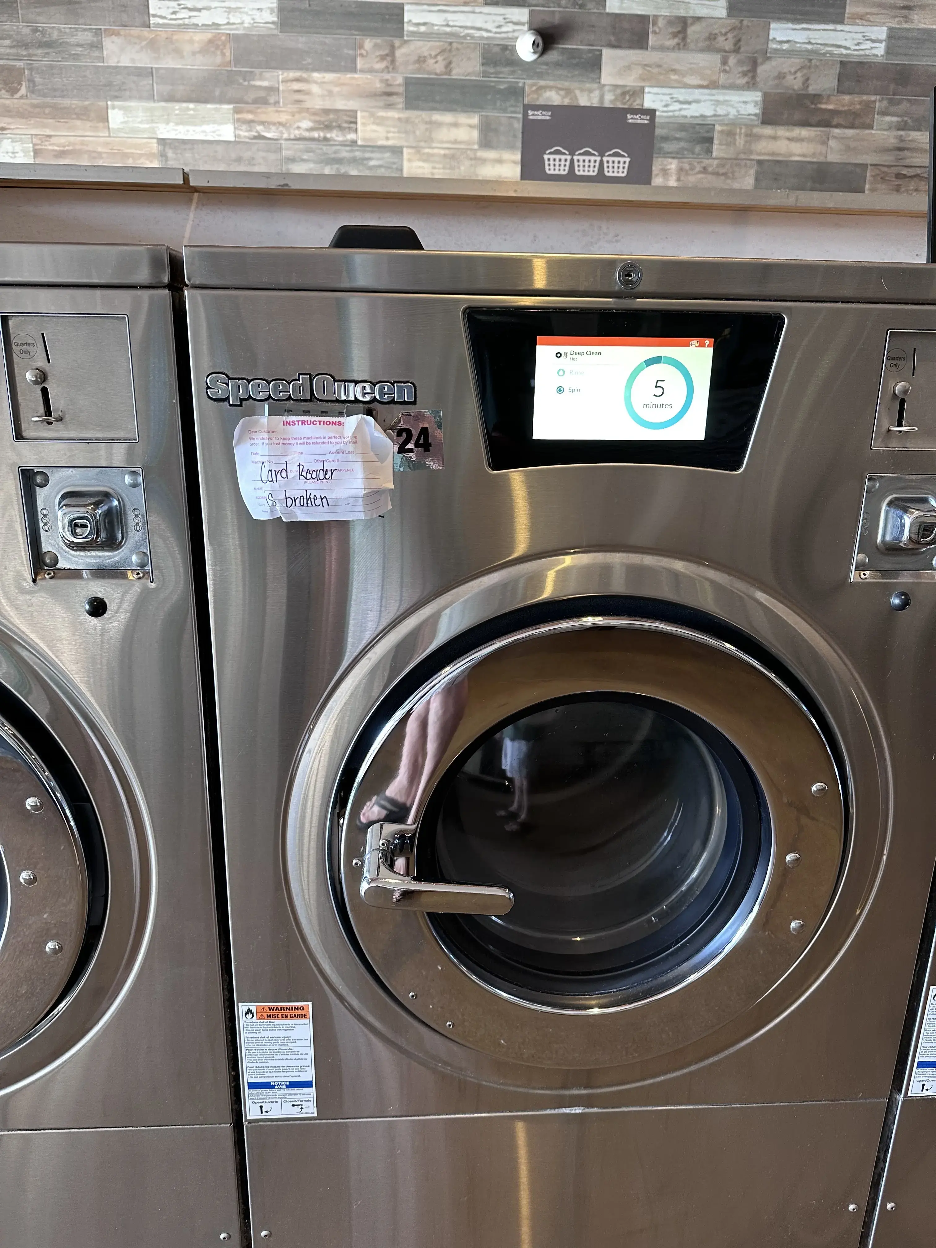 SpinCycle Laundry Lounge thumbnail 2