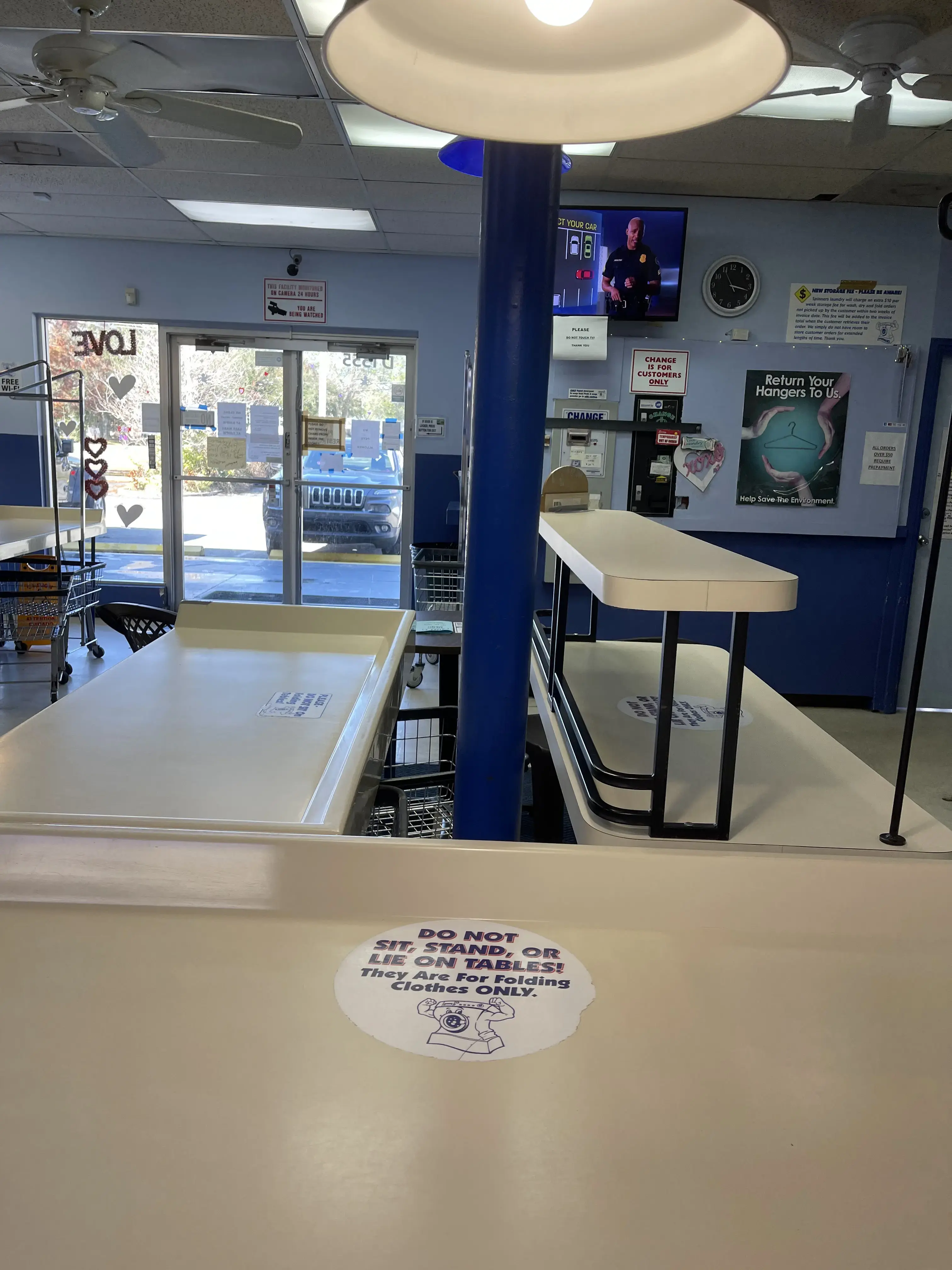Spinners Coin Laundry thumbnail 10