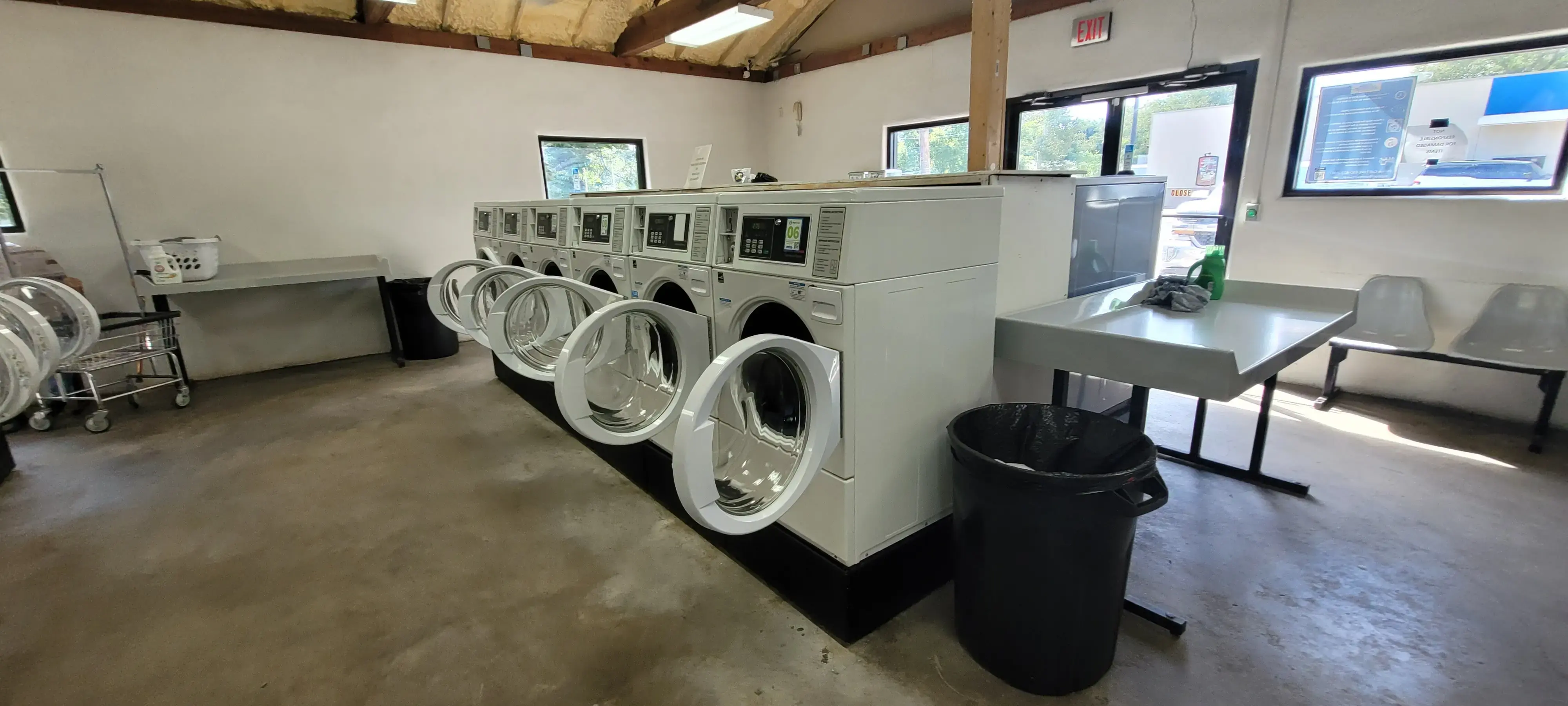 Spinnerz Laundromat thumbnail 17