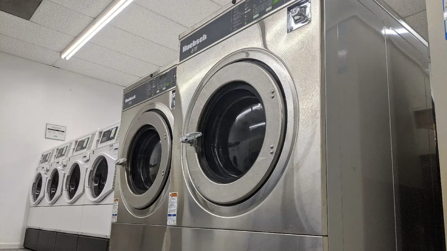 Spinnerz Laundromat location