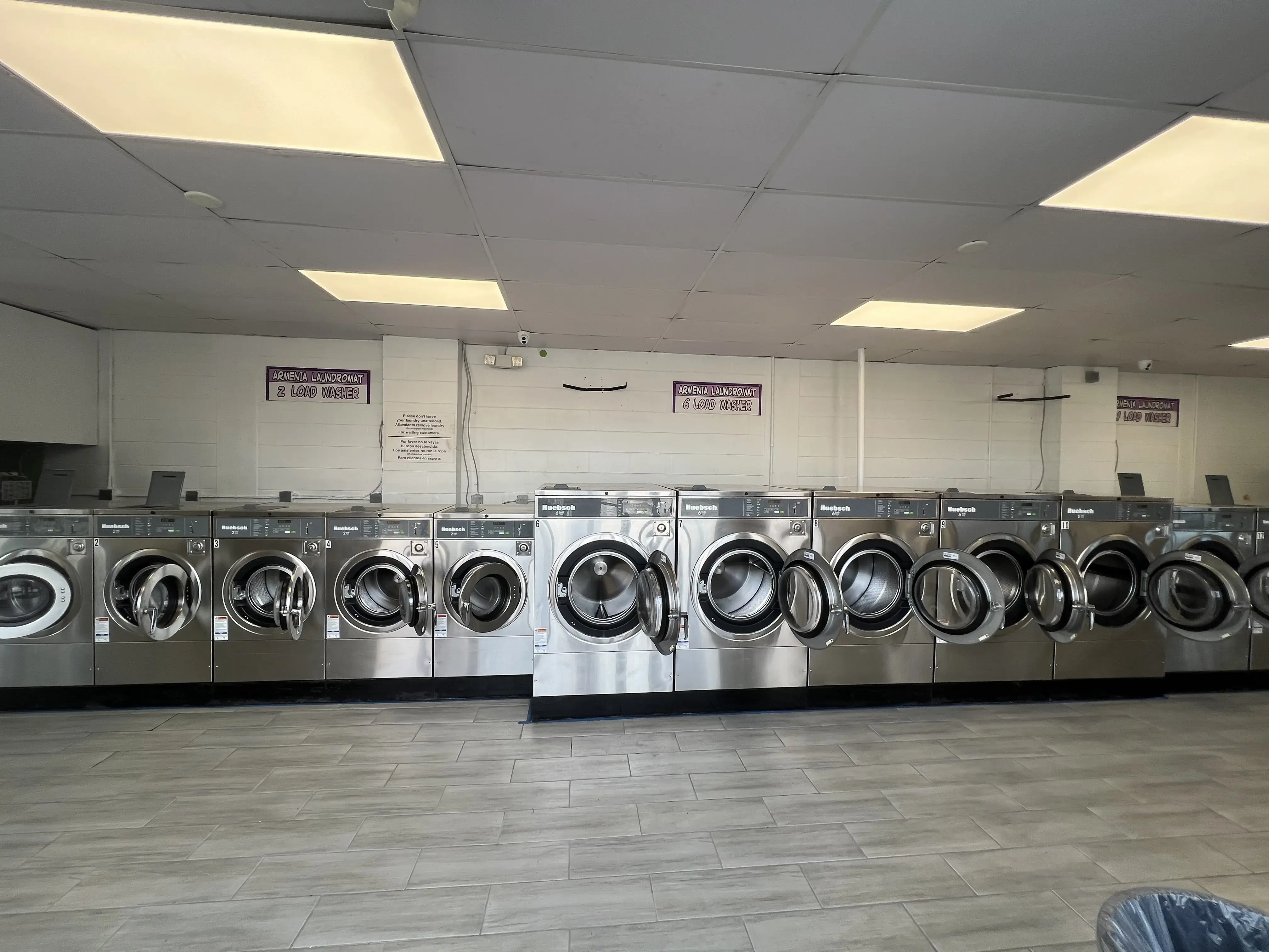 Spins Laundromat thumbnail 17