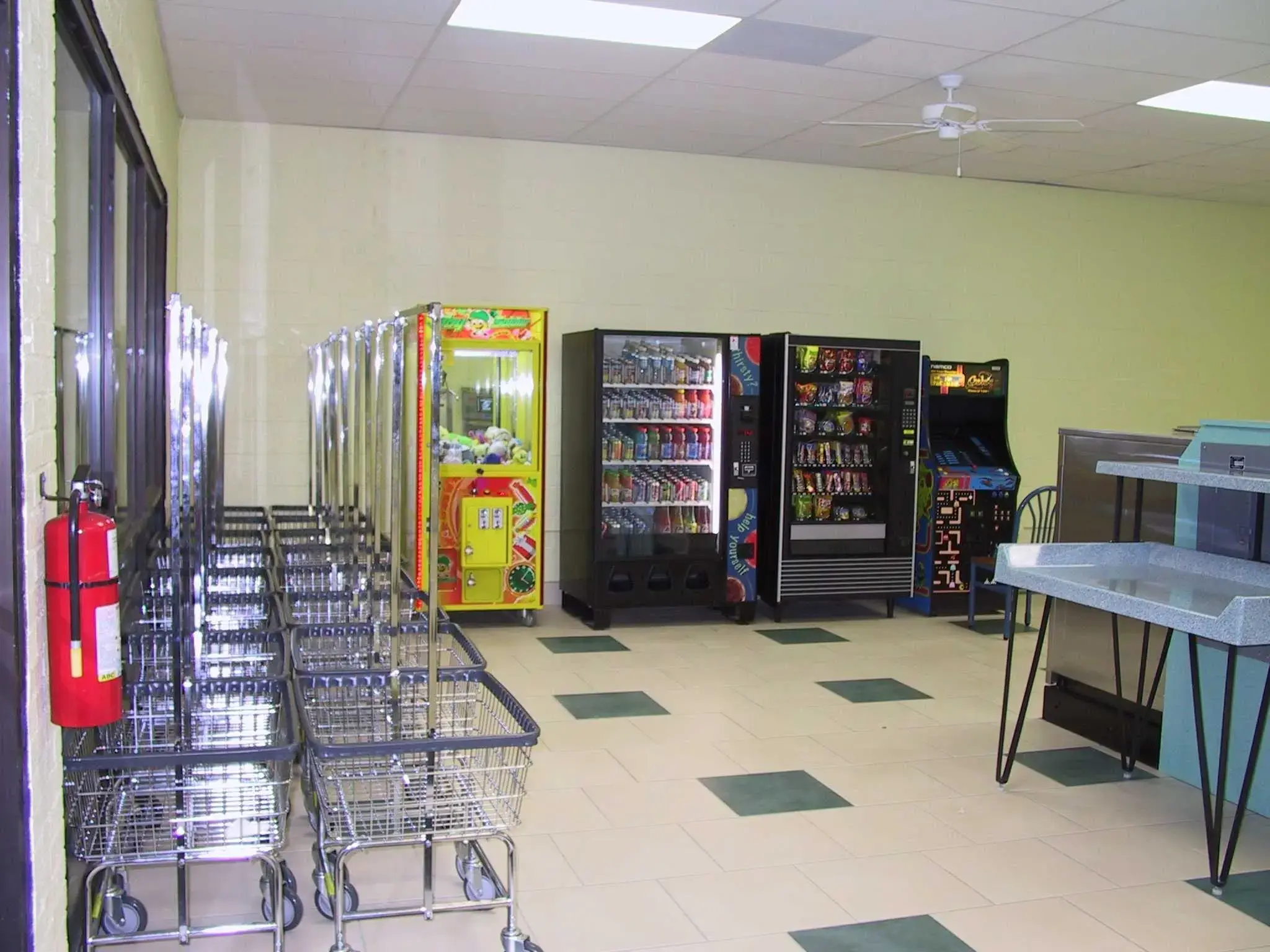 Spintastic Laundromat - Image 7