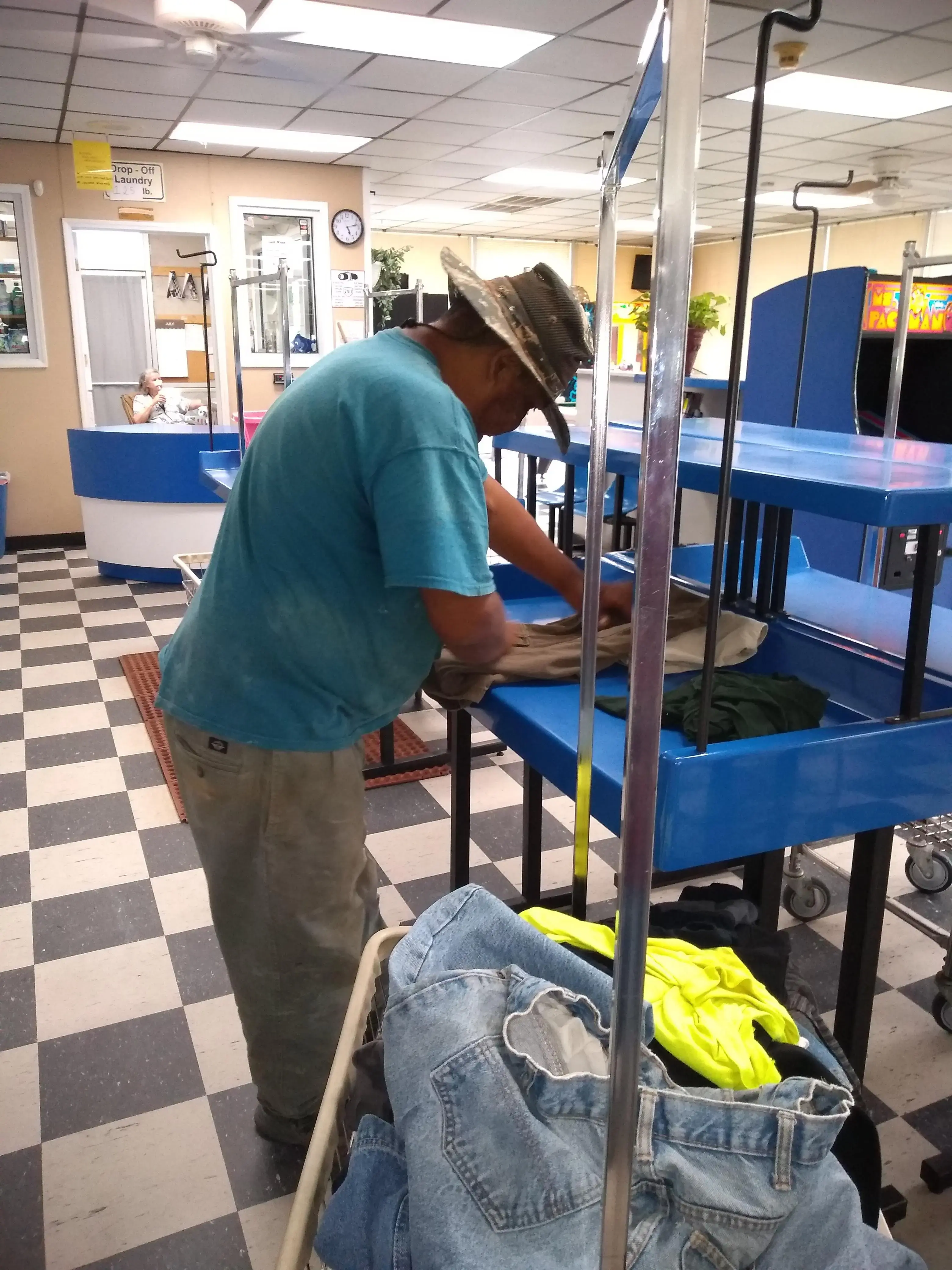 Spintastic Laundromat - Image 12