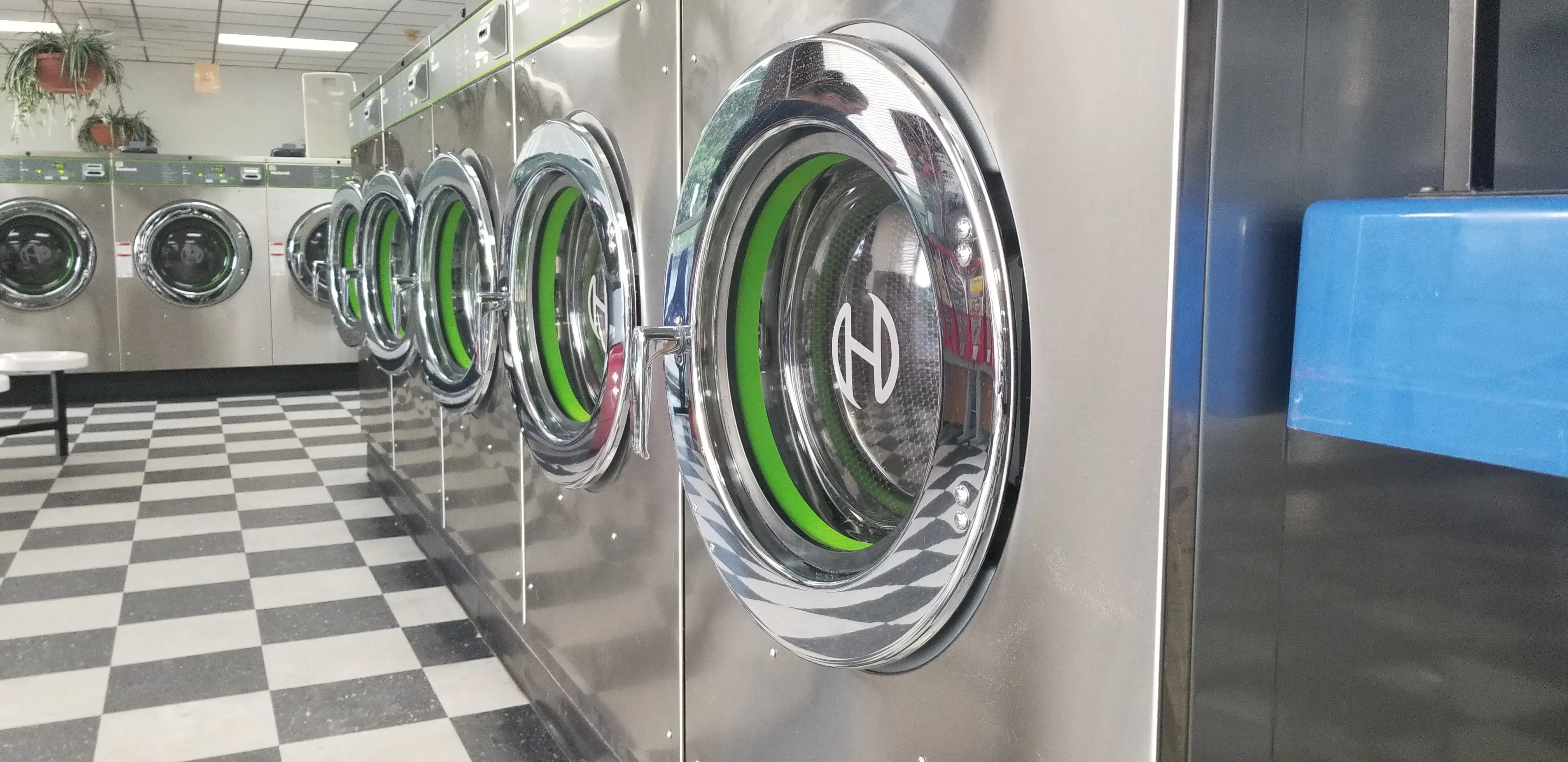 Spintastic Laundromat thumbnail 6