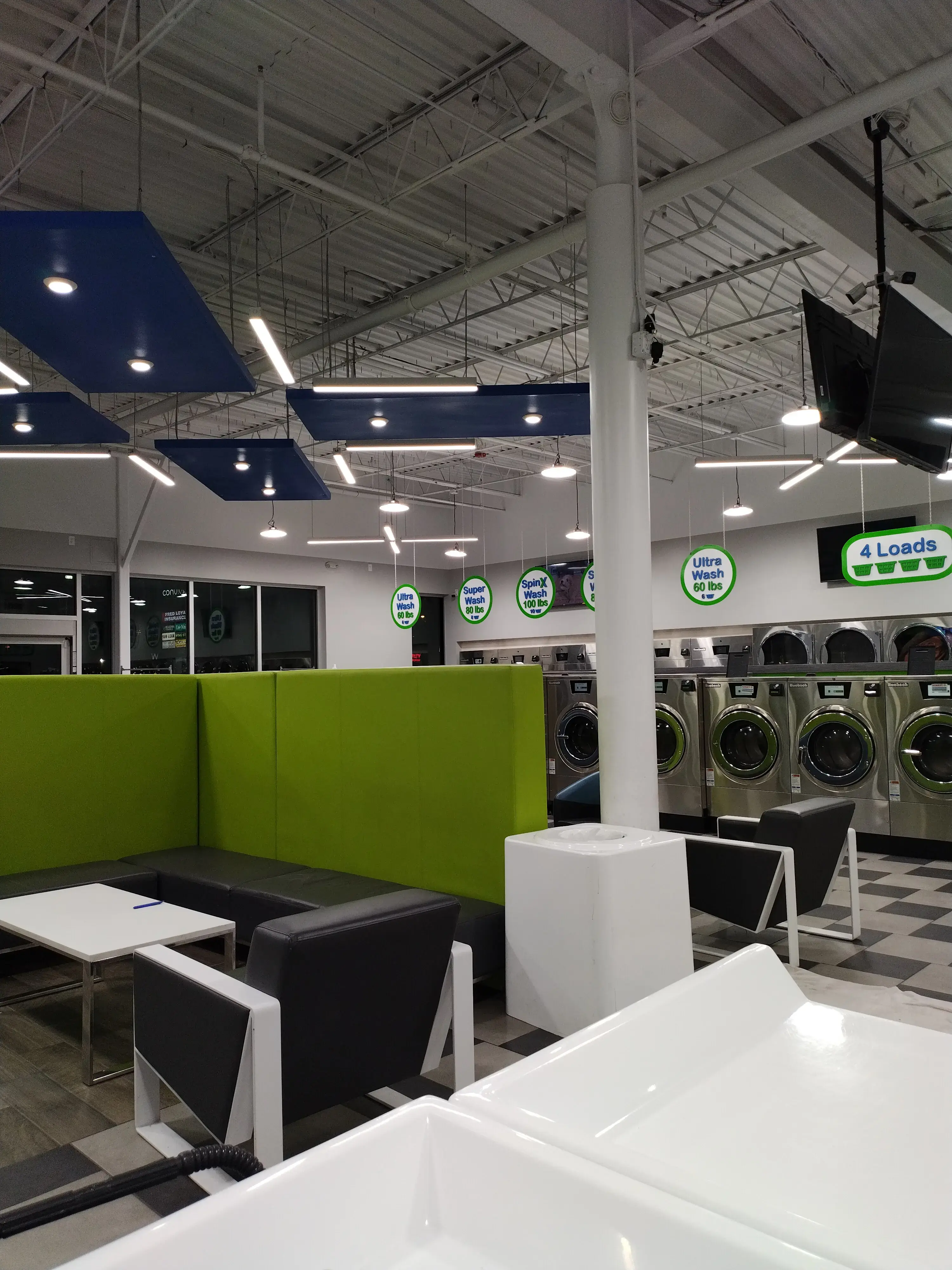 SpinXpress Laundry - Ayers St - Wash & Fold Services thumbnail 16