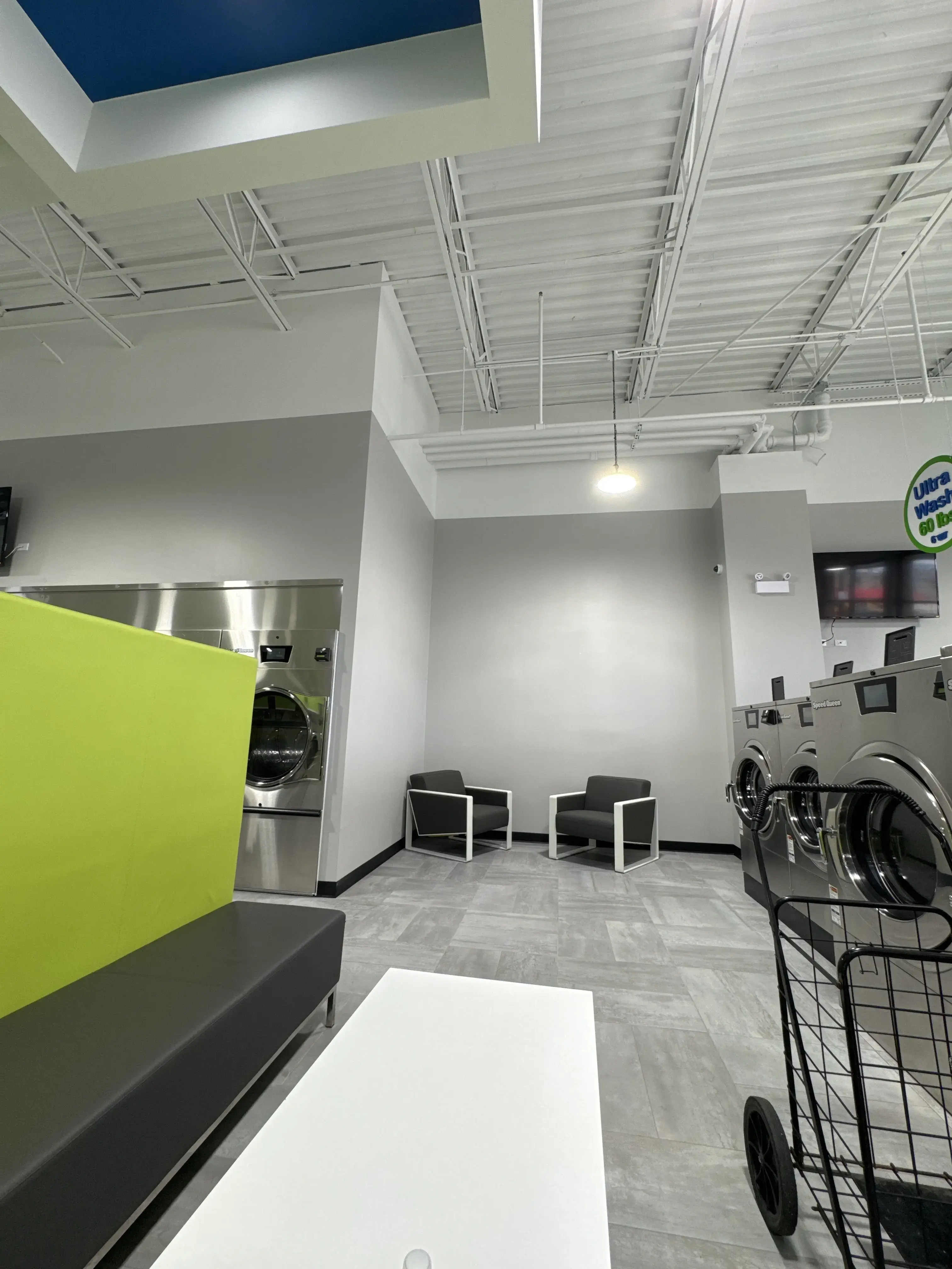 SpinXpress Laundry - Belmont/Kennedy thumbnail 8