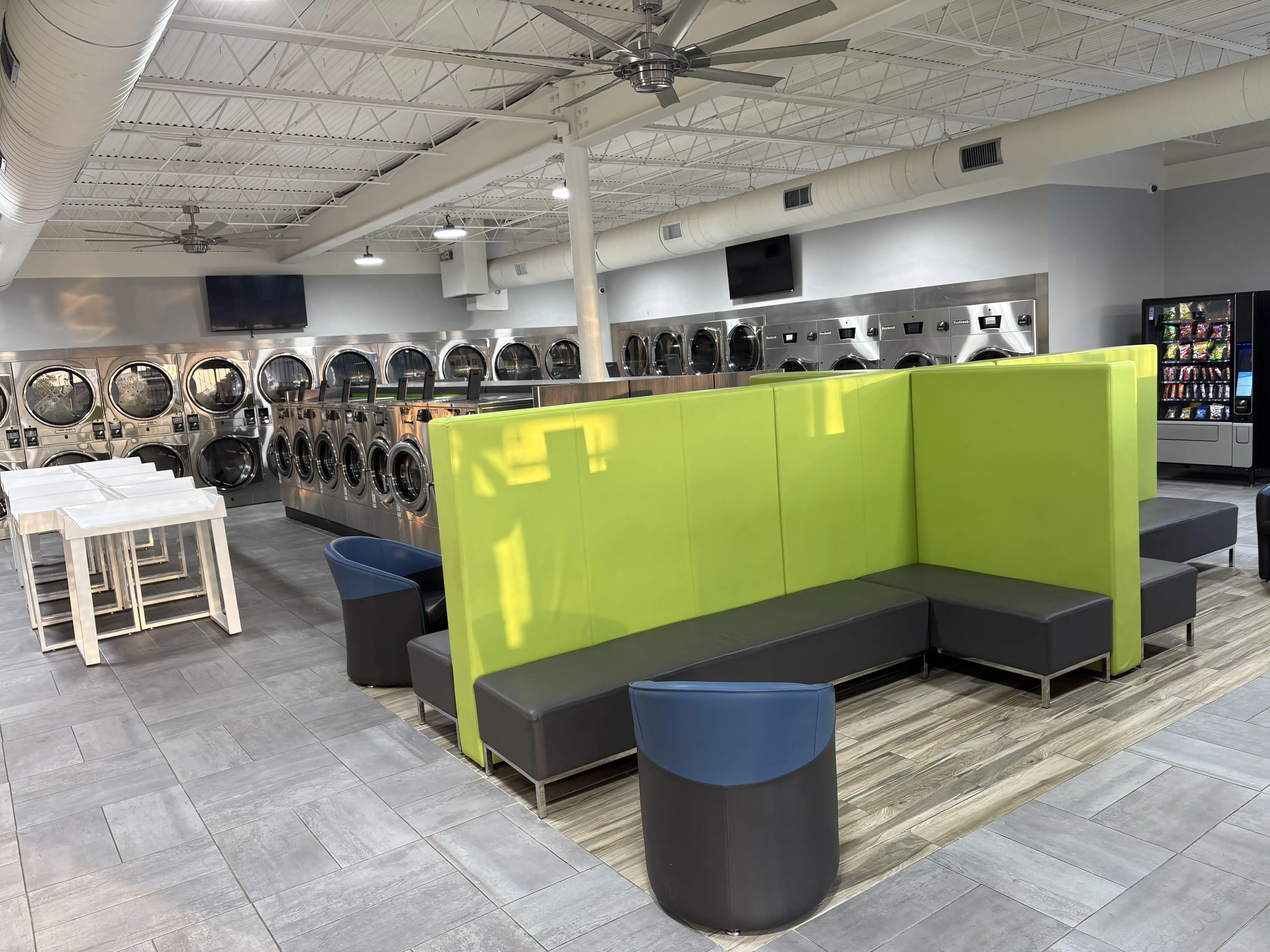 SpinXpress Laundry - Cullen - Wash & Fold Services - Image 20