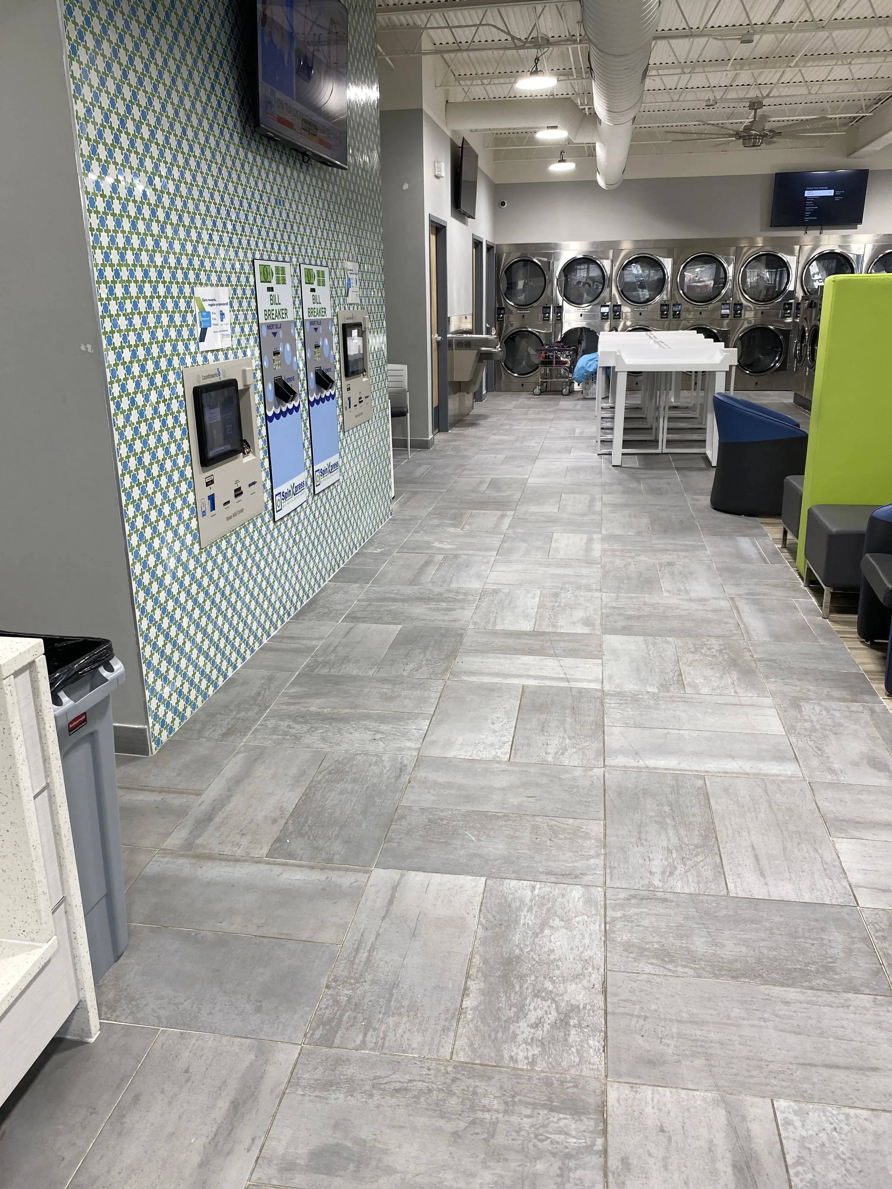 SpinXpress Laundry - Cullen - Wash & Fold Services - Image 19