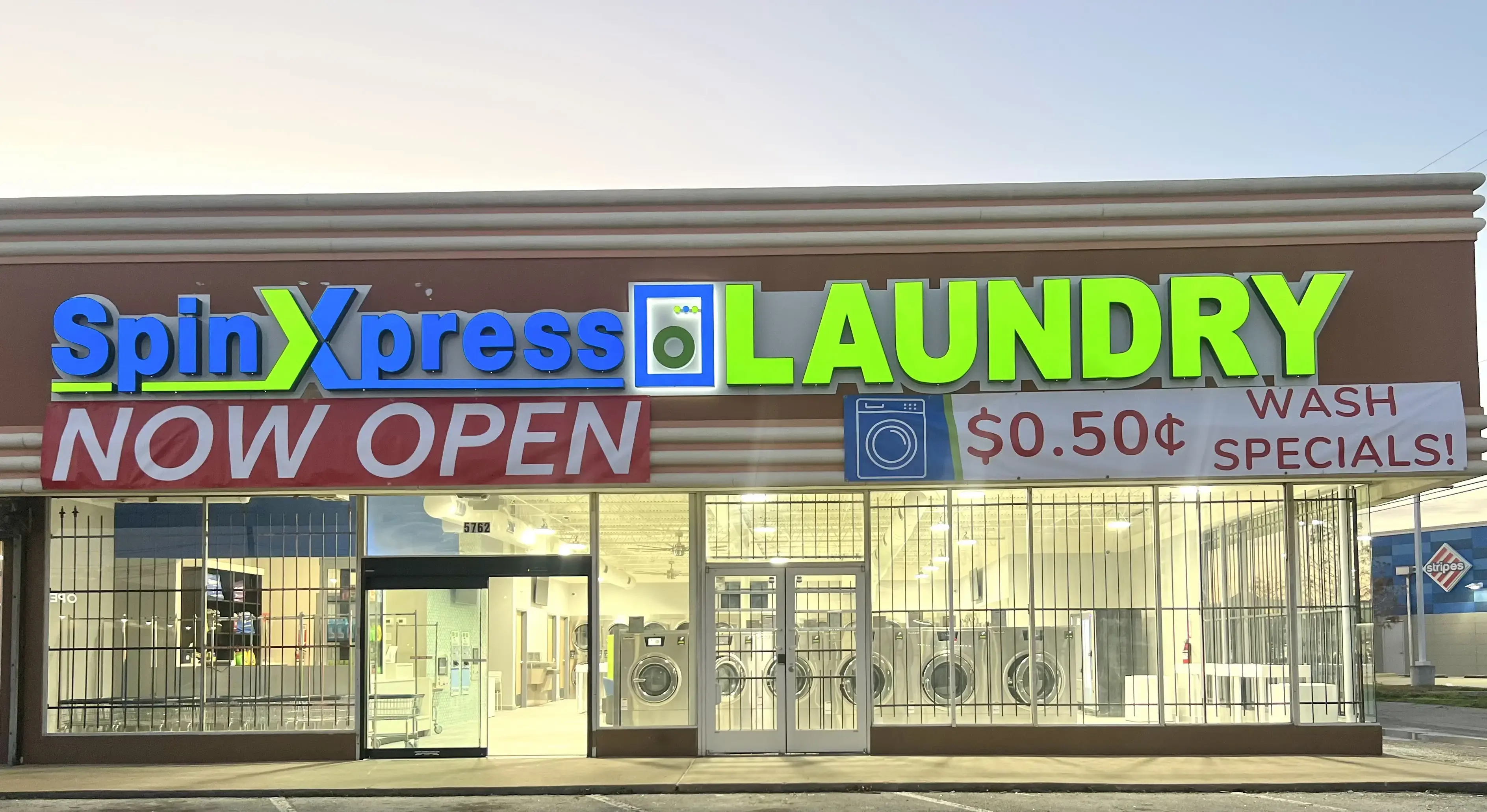 SpinXpress Laundry - Cullen - Wash & Fold Services thumbnail 2