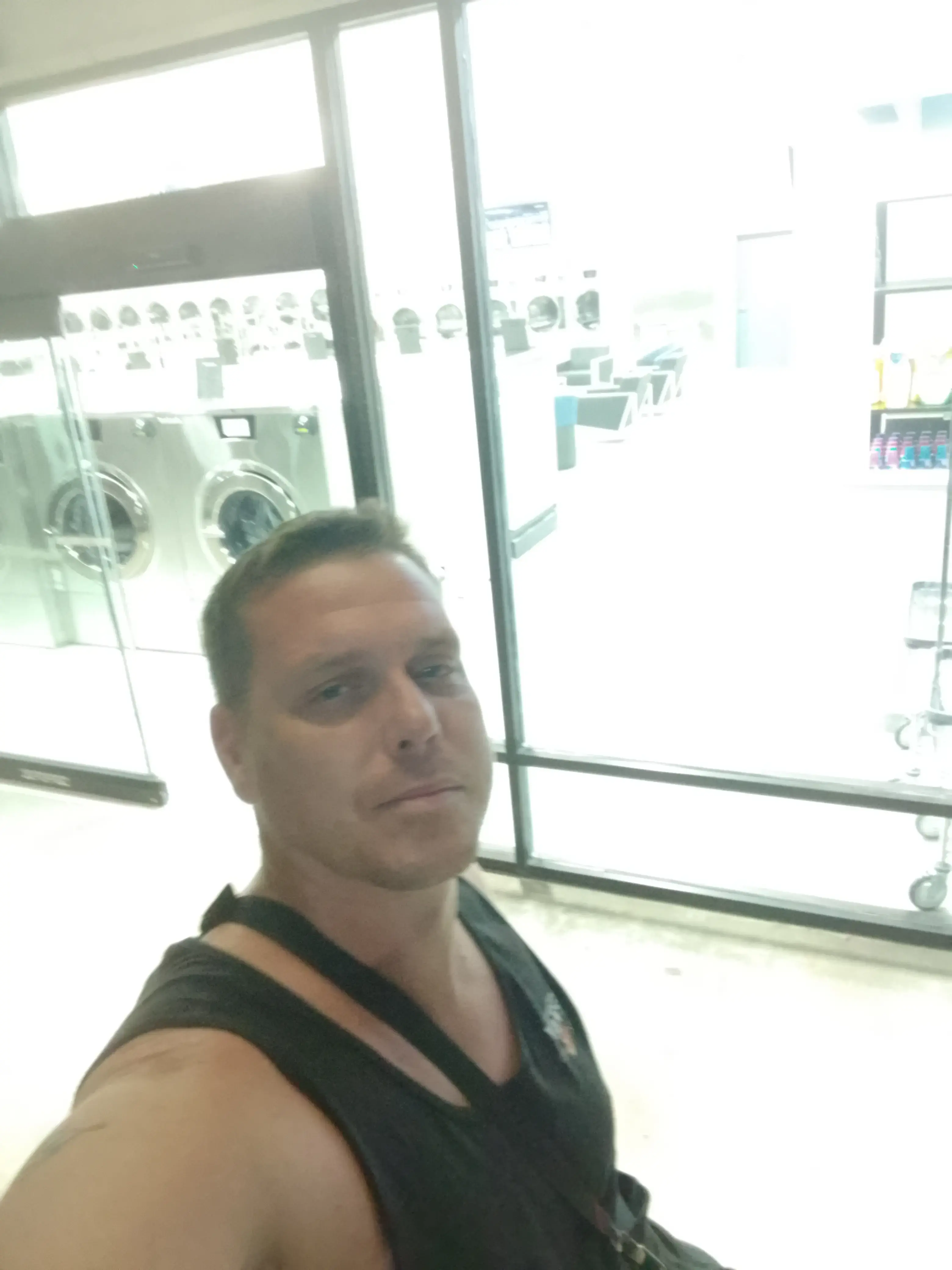 SpinXpress Laundry - El Dorado - Wash & Fold Services - Image 20
