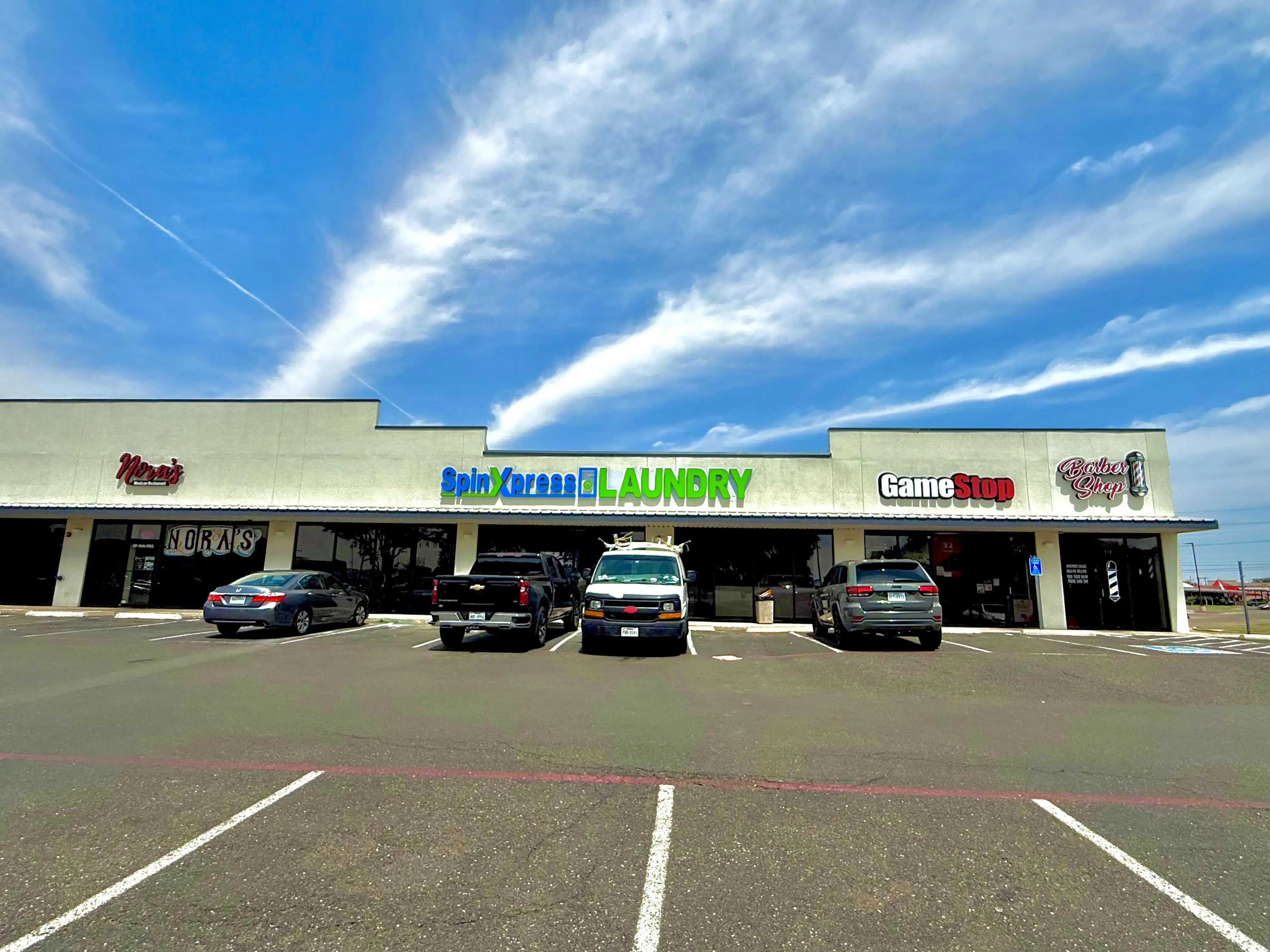SpinXpress Laundry - Frankford location