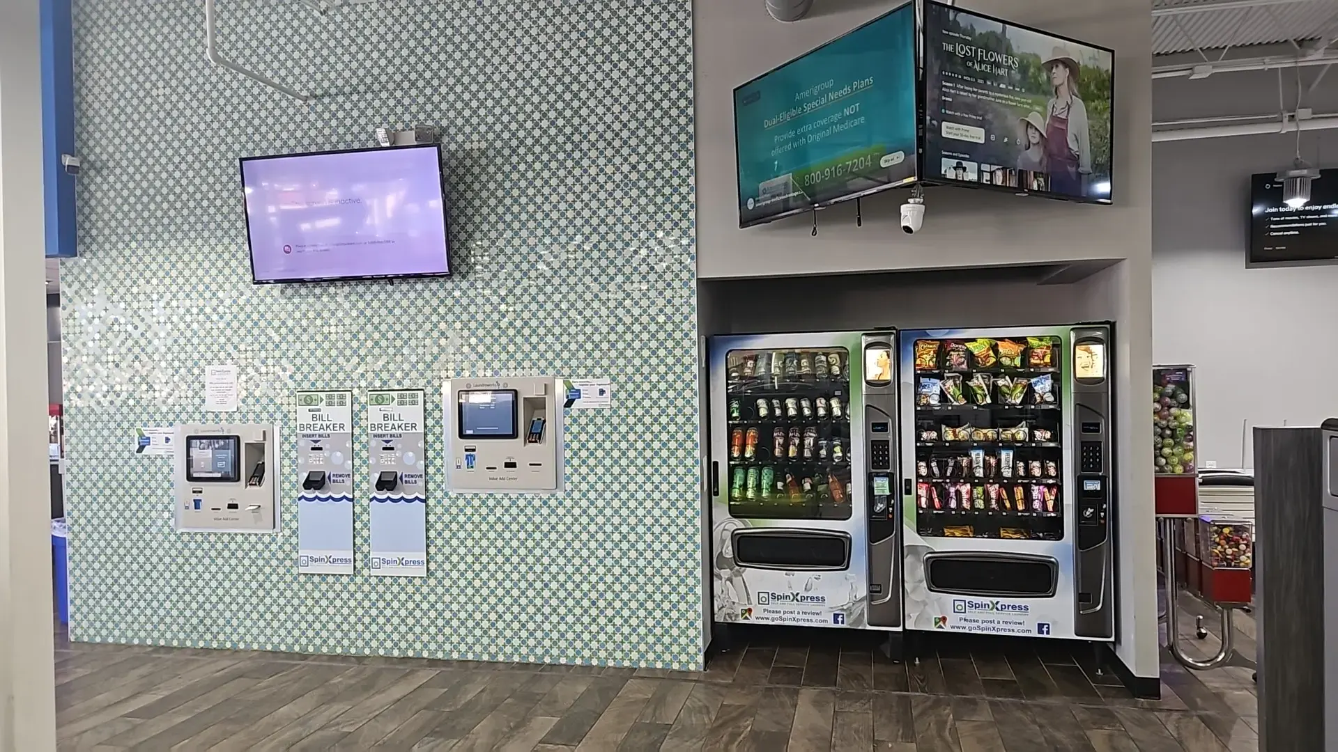 SpinXpress Laundry - Fredericksburg - Wash & Fold Services thumbnail 10