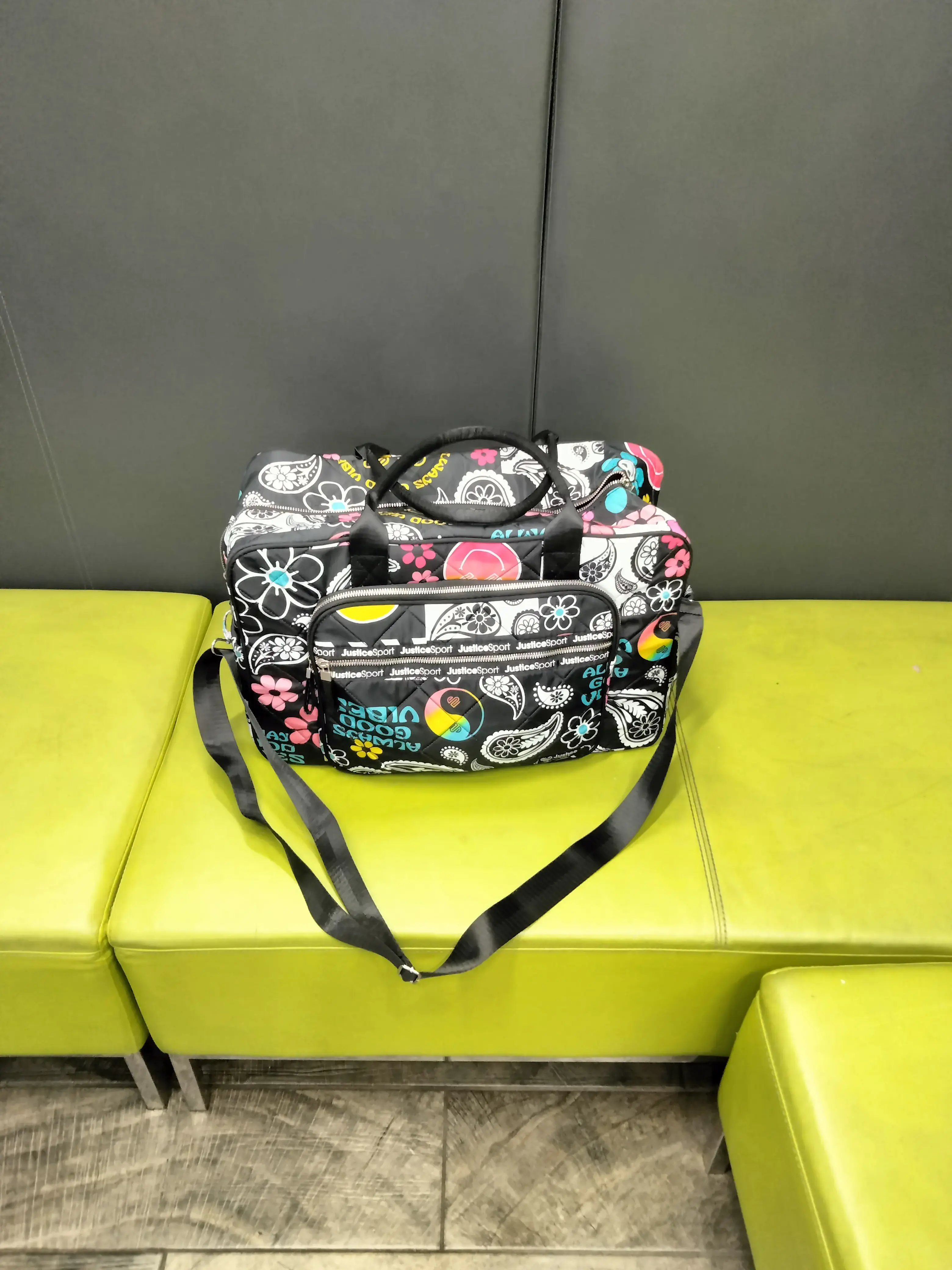 SpinXpress Laundry - Fredericksburg - Wash & Fold Services thumbnail 20