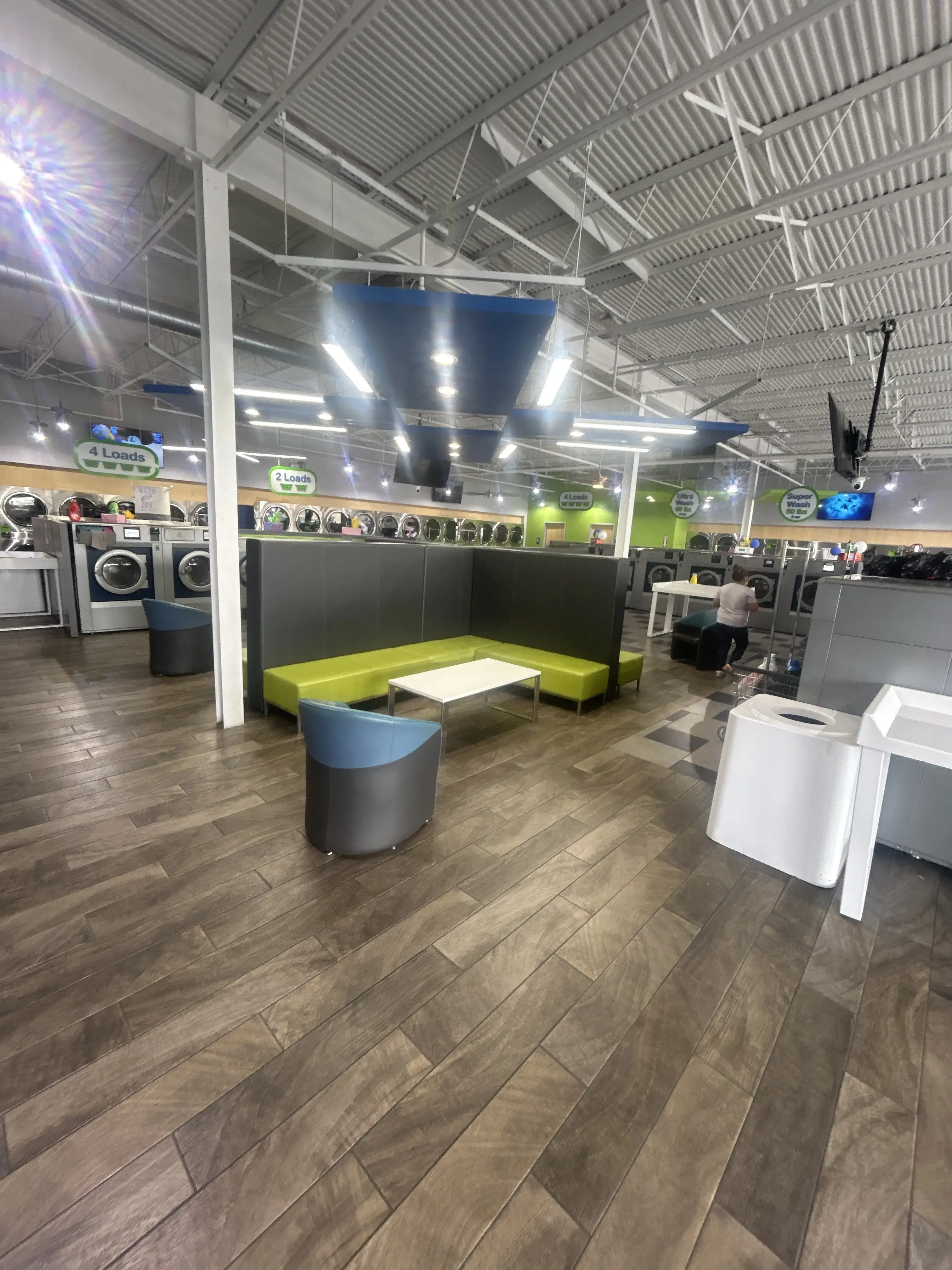 SpinXpress Laundry - Fredericksburg - Wash & Fold Services thumbnail 6