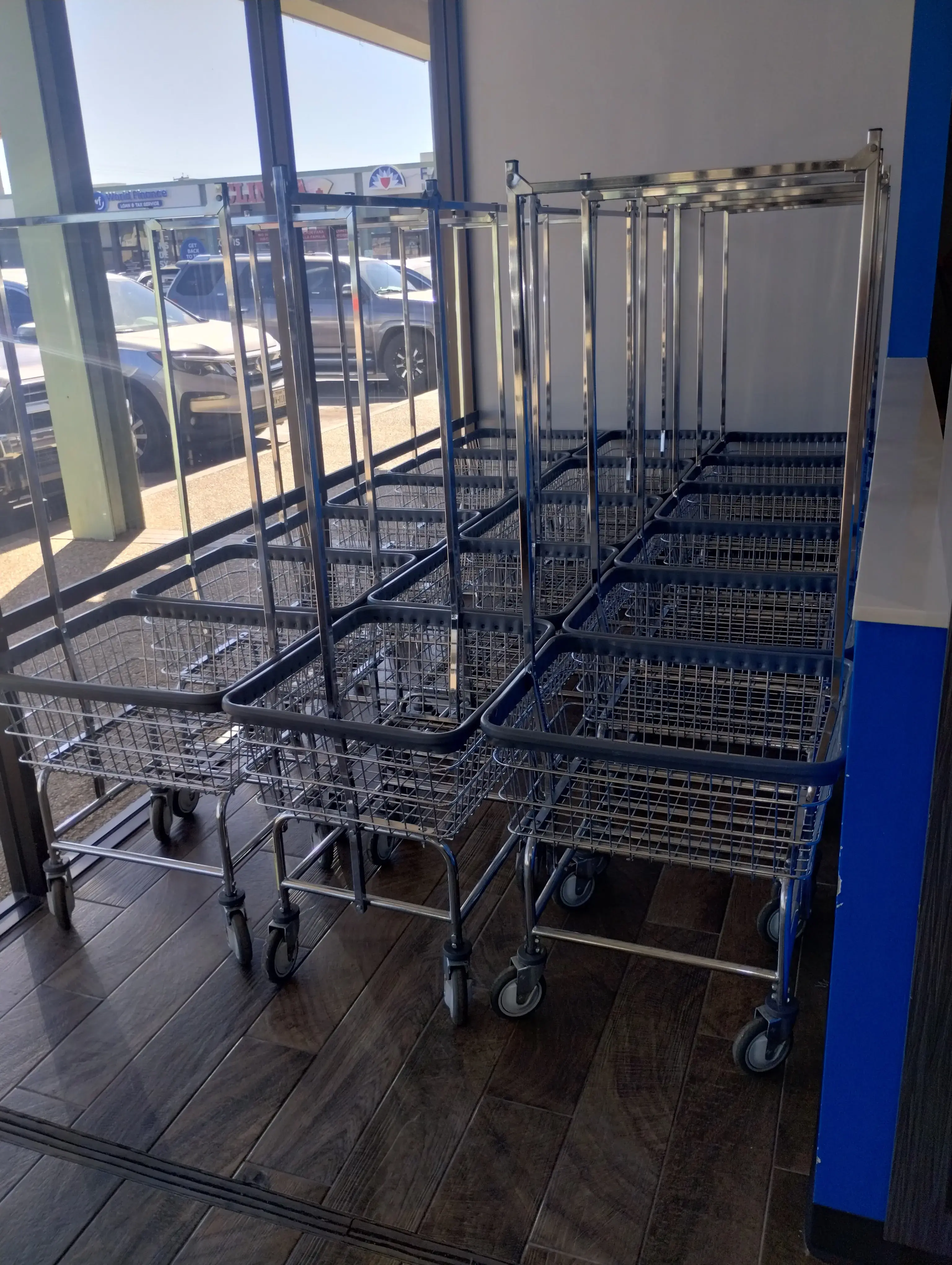 SpinXpress Laundry - Fredericksburg - Wash & Fold Services thumbnail 5