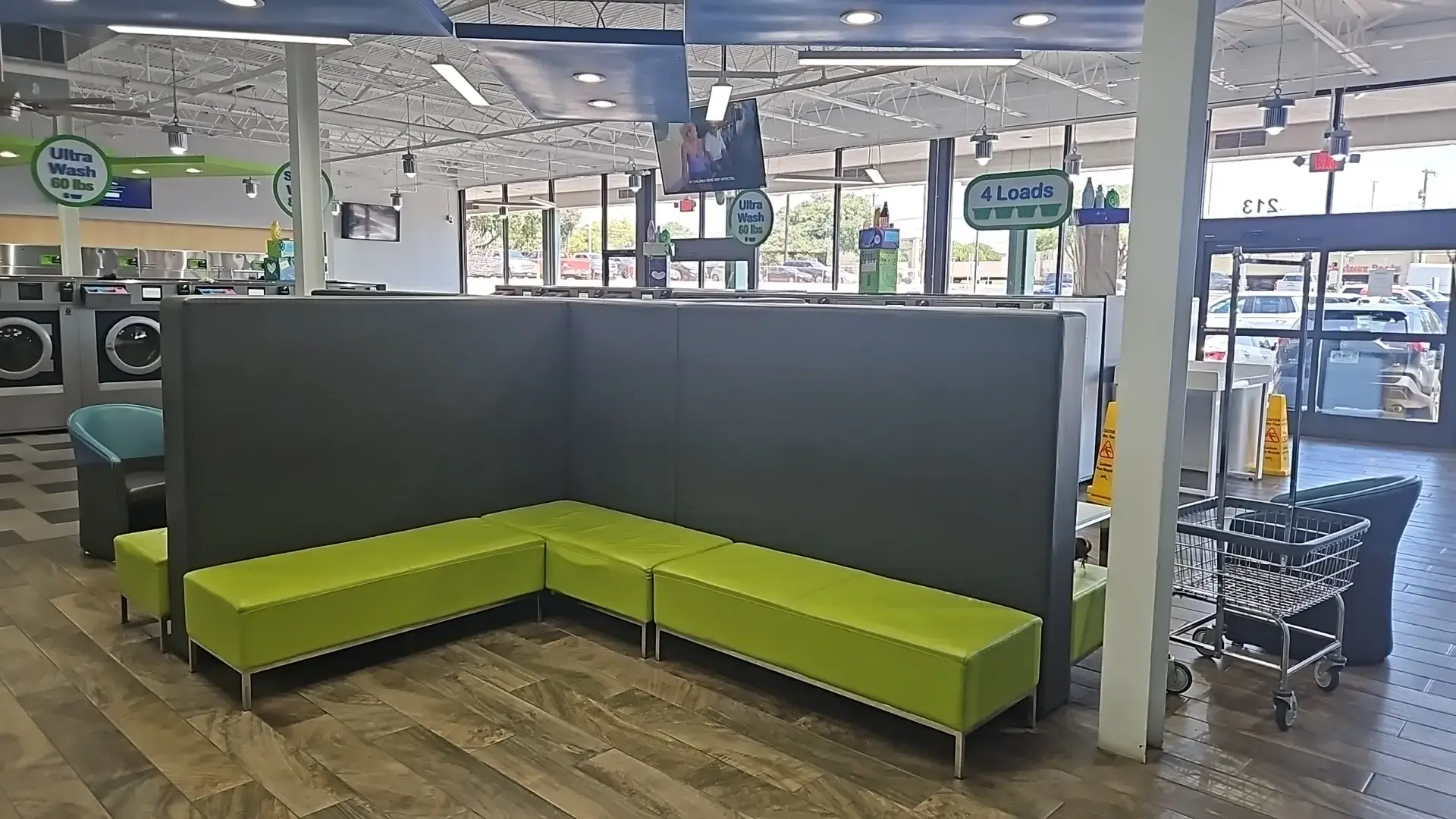 SpinXpress Laundry - Fredericksburg - Wash & Fold Services thumbnail 9