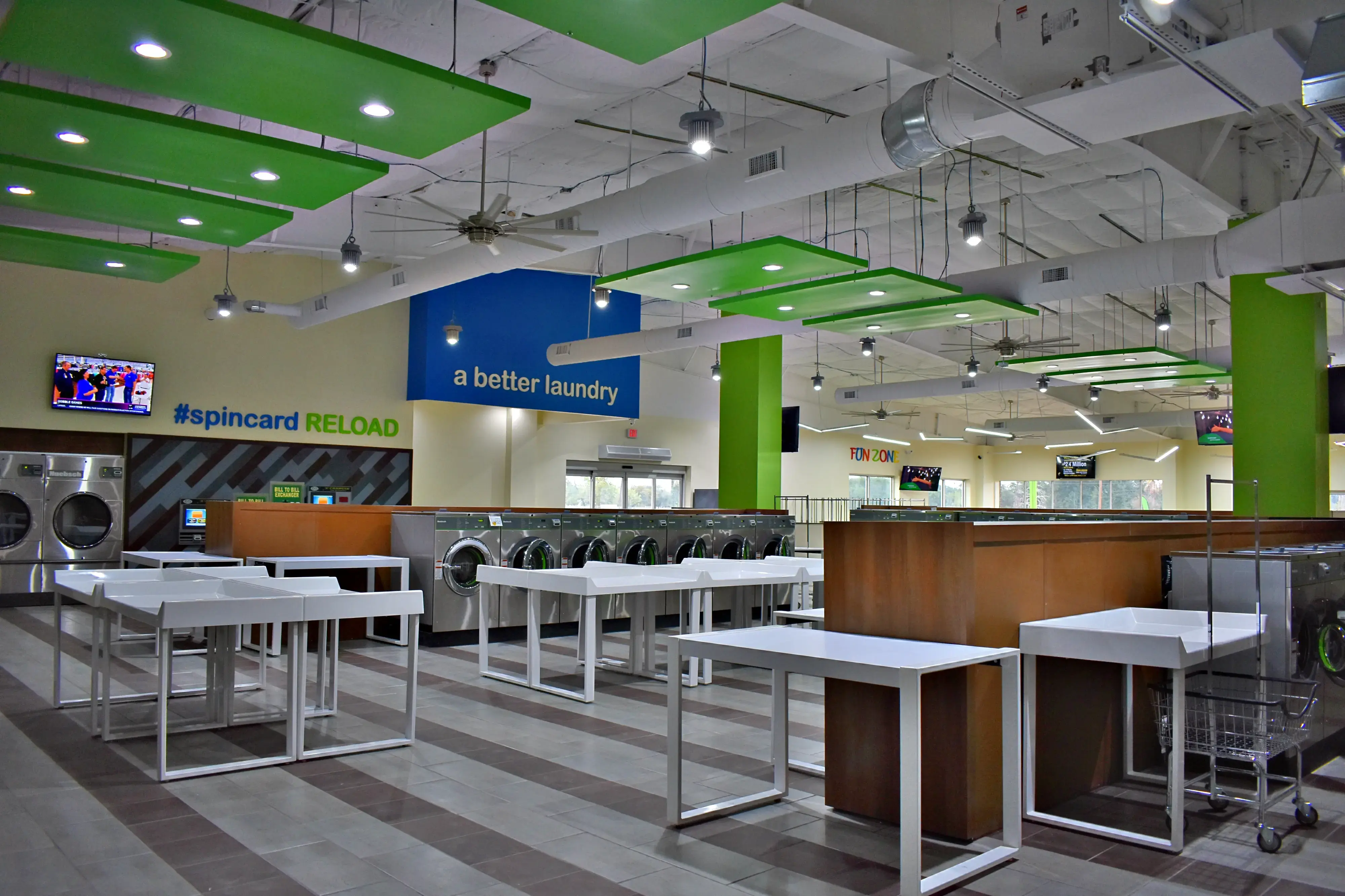 SpinXpress Laundry - General McMullen - Wash & Fold Services - Image 1