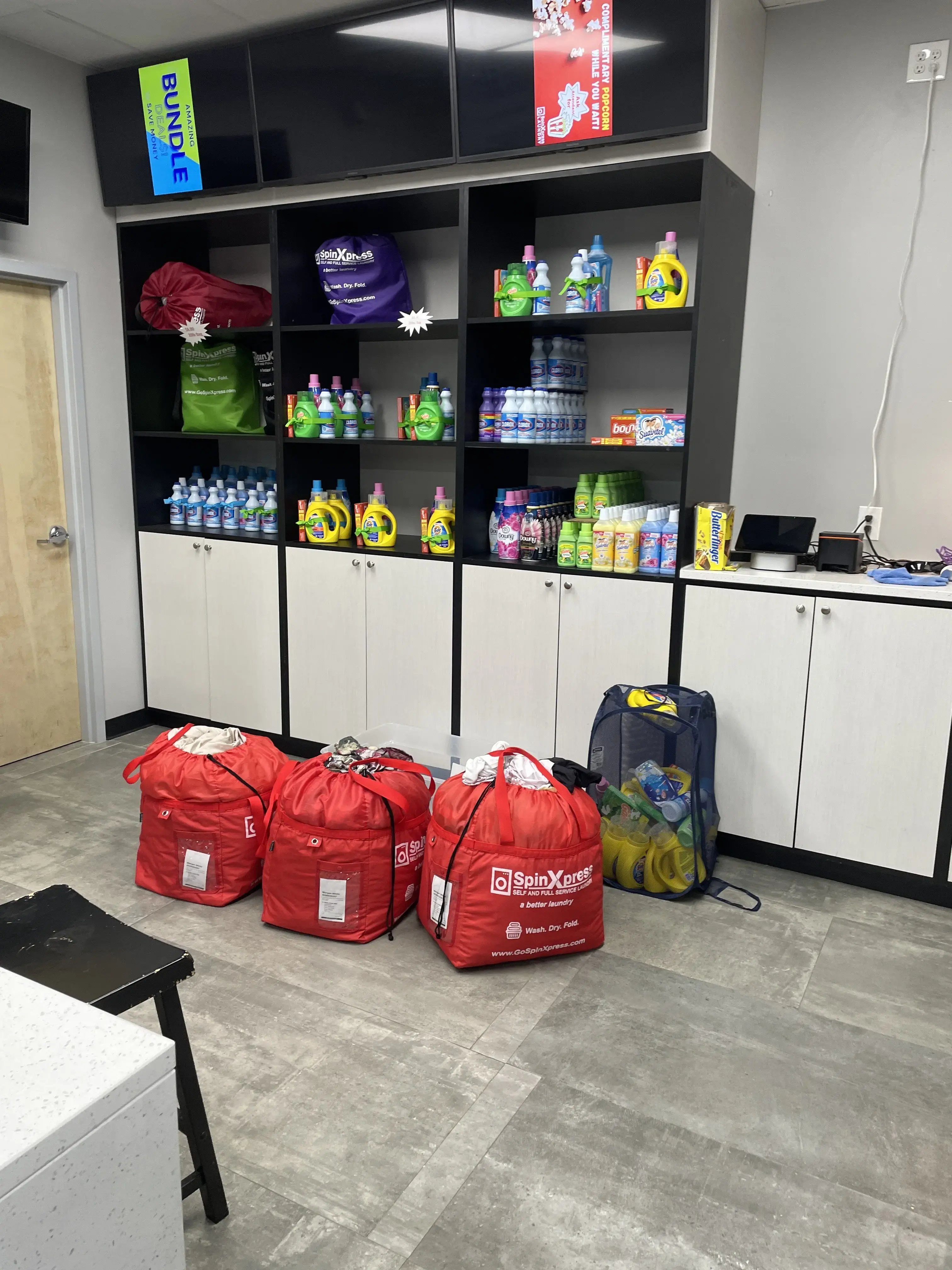 SpinXpress Laundry - Katy - Wash & Fold Services - Image 5