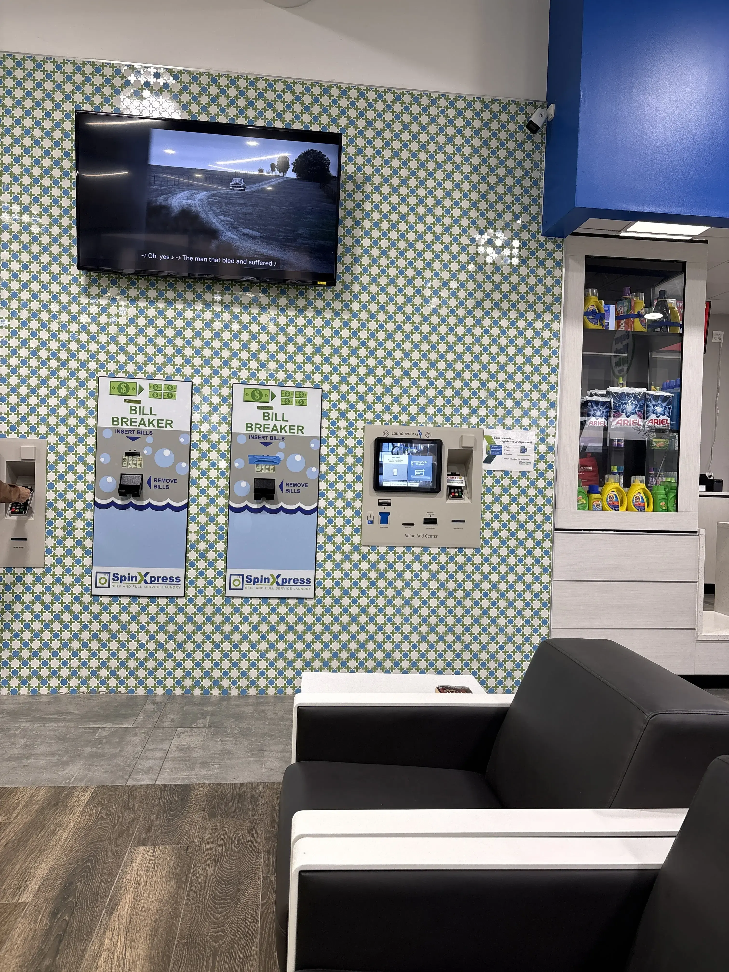 SpinXpress Laundry - Katy - Wash & Fold Services - Image 6