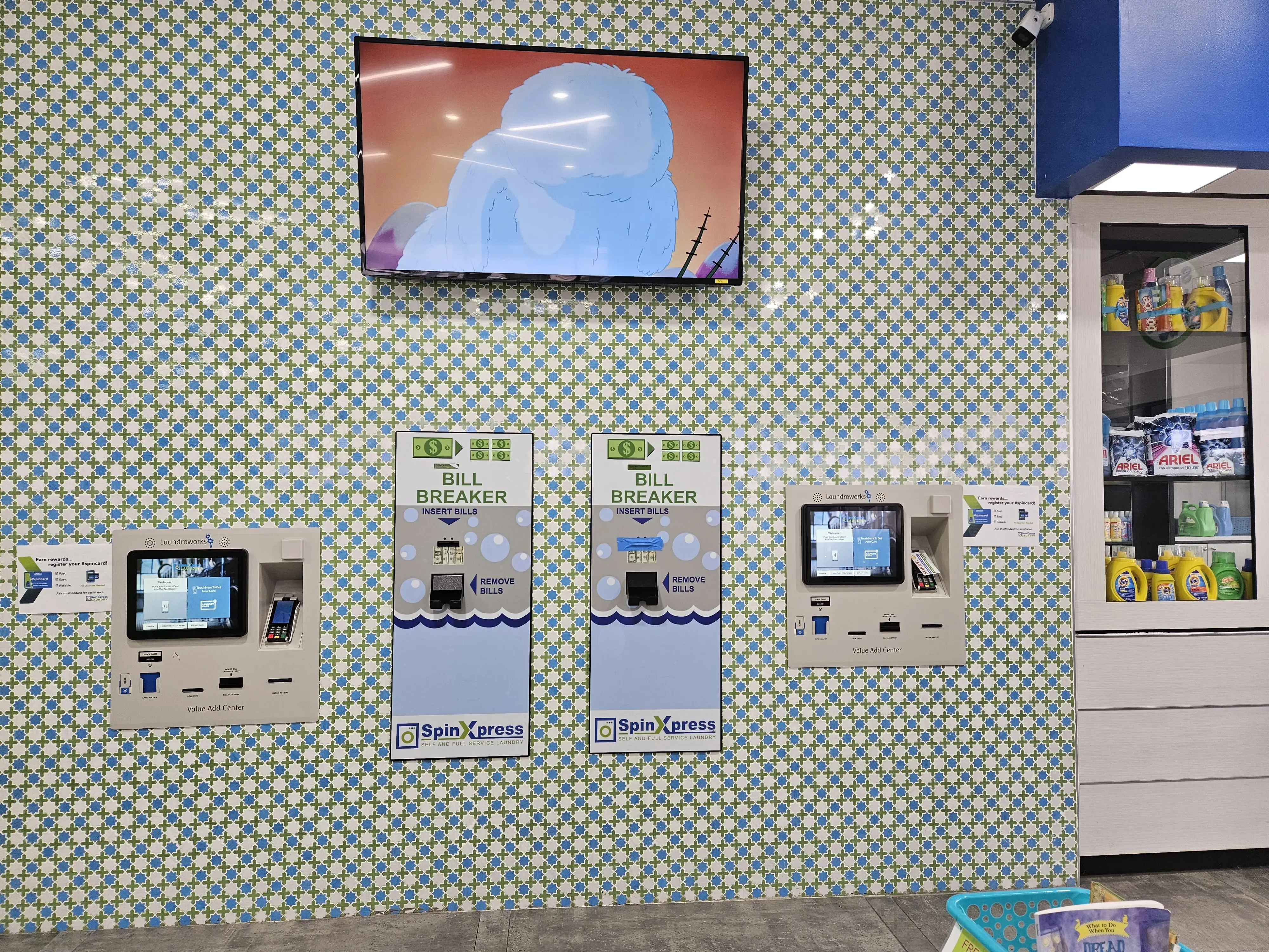 SpinXpress Laundry - Katy - Wash & Fold Services - Image 9