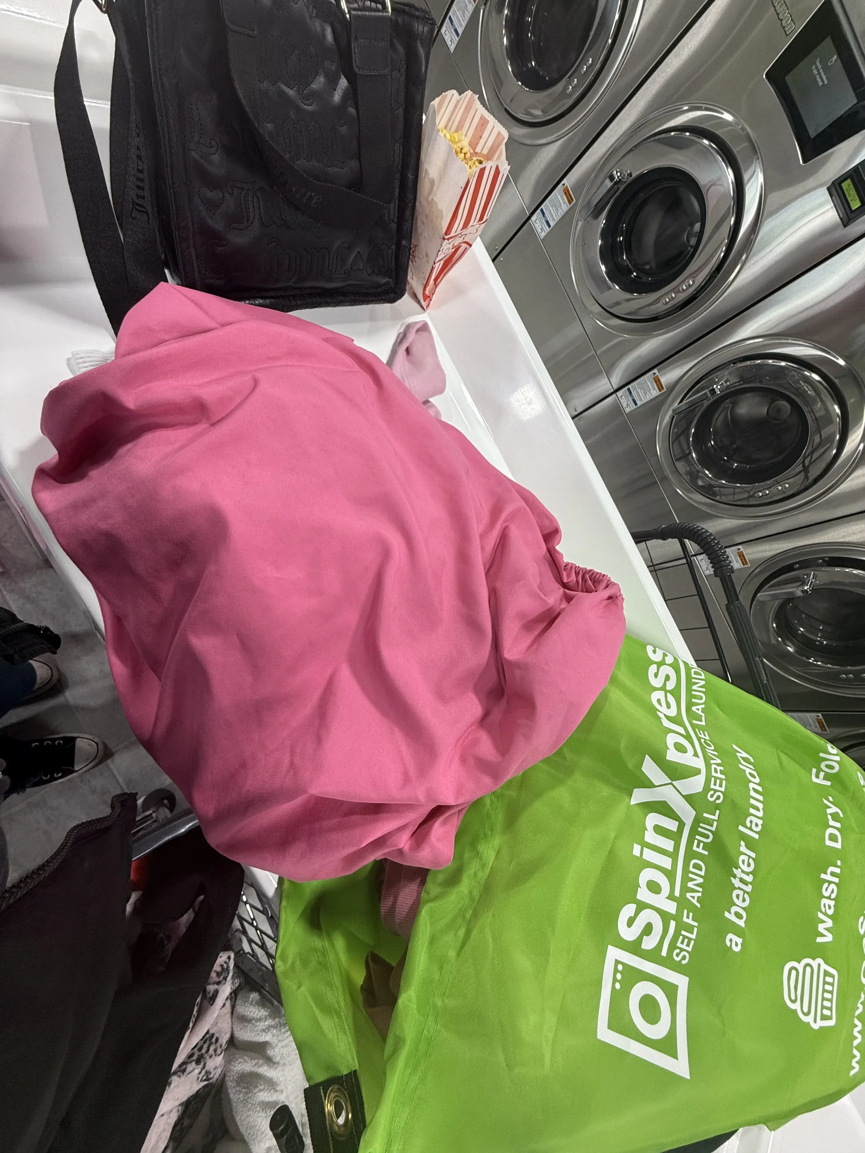 SpinXpress Laundry - Little Village - Image 19