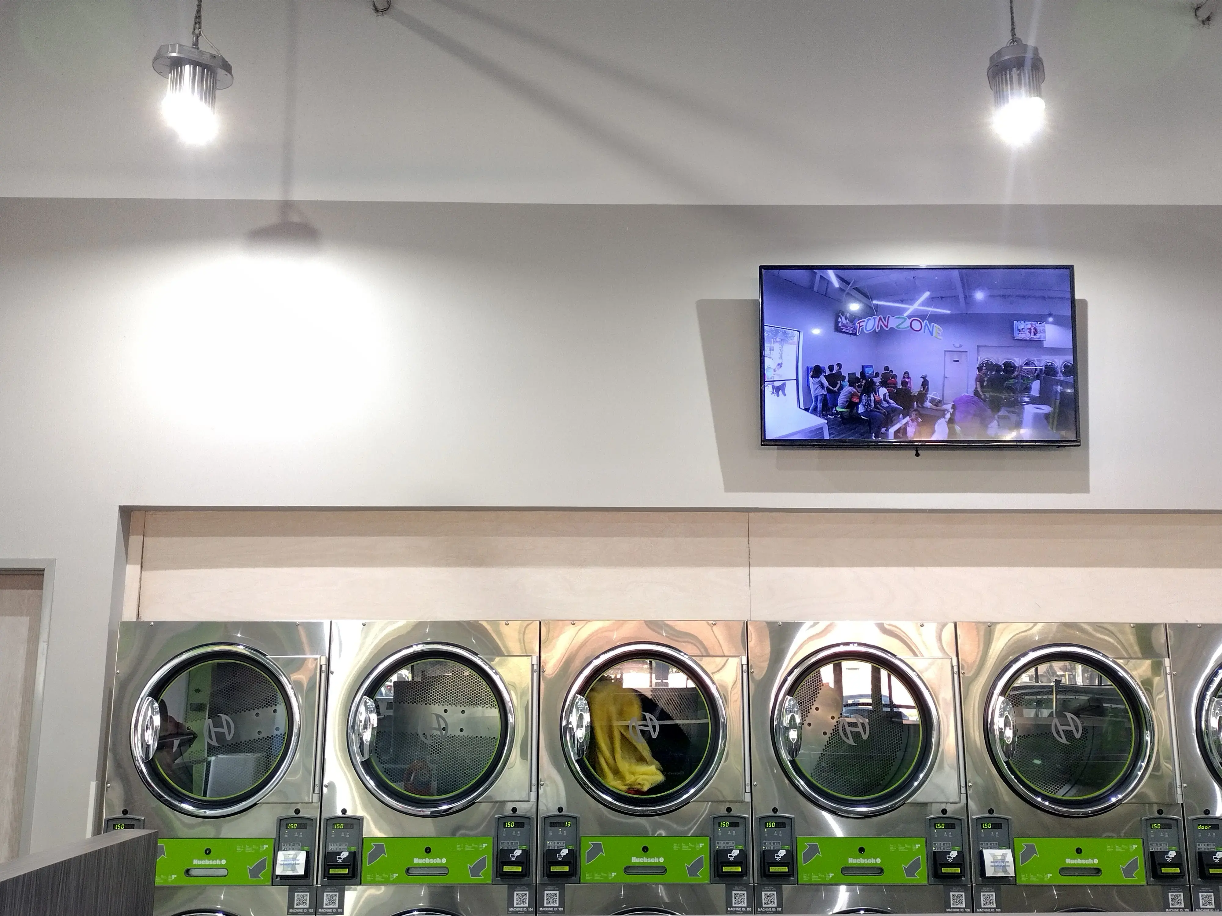 SpinXpress Laundry - North McAllen - Wash & Fold Services thumbnail 10