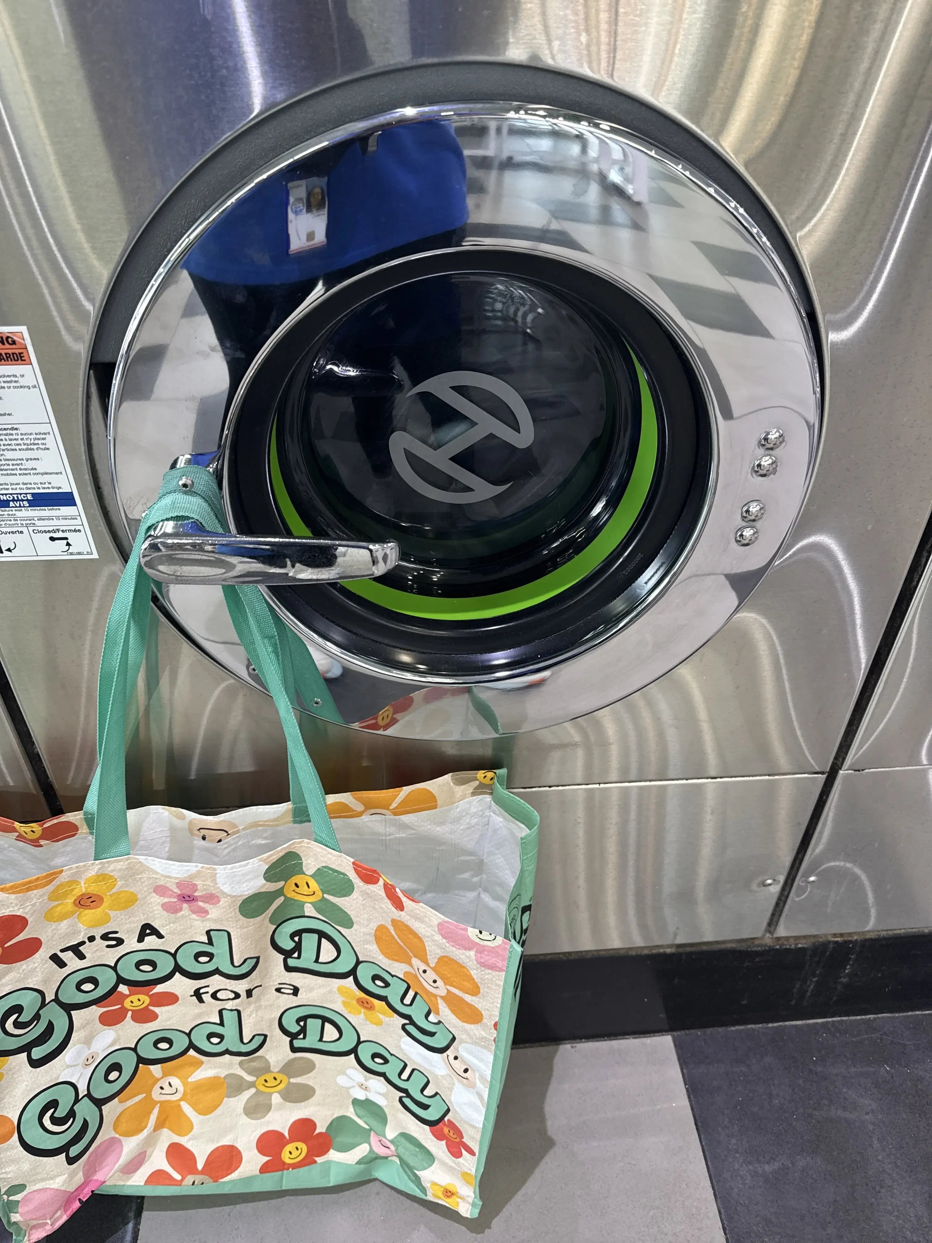 SpinXpress Laundry - North McAllen - Wash & Fold Services thumbnail 6