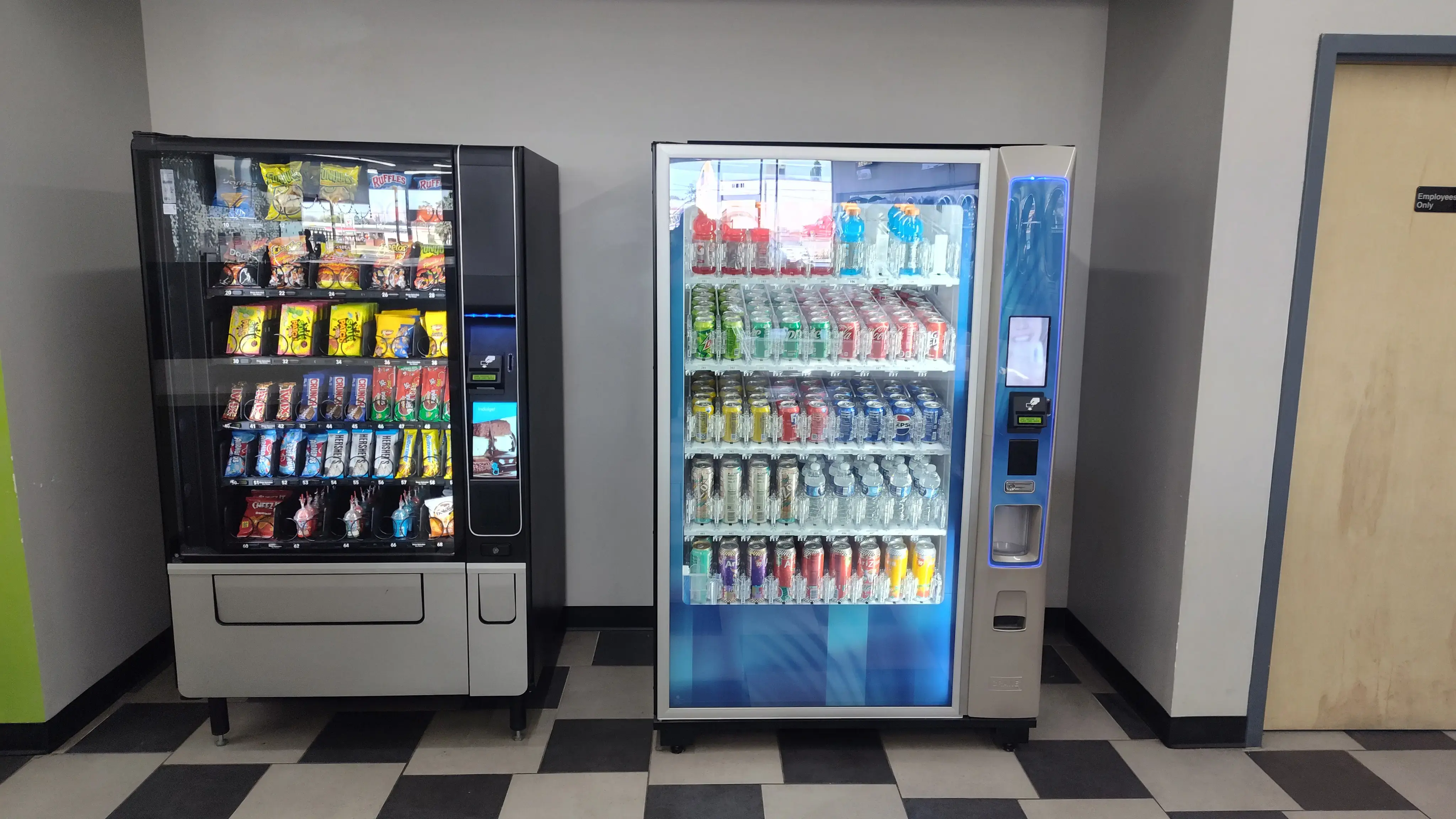 SpinXpress Laundry - South McAllen - Wash & Fold Services - Image 13