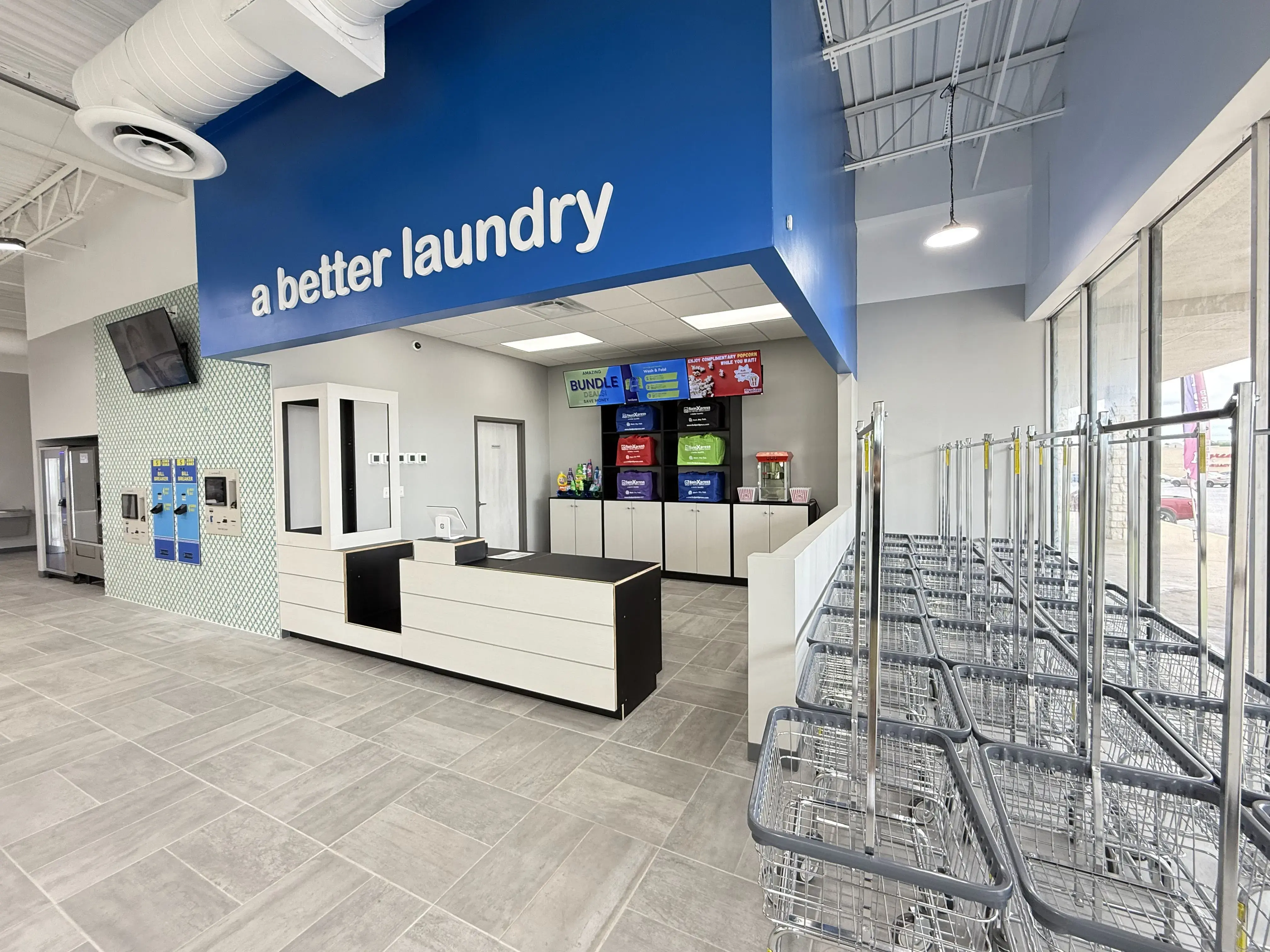 SpinXpress Laundry - Vegas Trail - Wash & Fold Services thumbnail 8