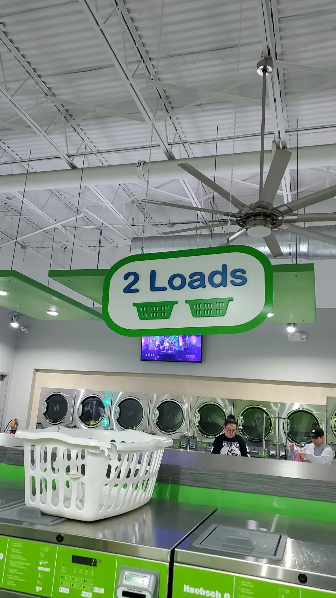 SpinXpress Laundry - W. Commerce St - Wash & Fold Services - Image 15