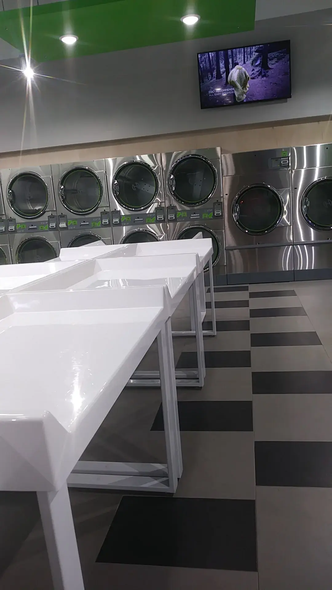 SpinXpress Laundry - W. Commerce St - Wash & Fold Services thumbnail 17